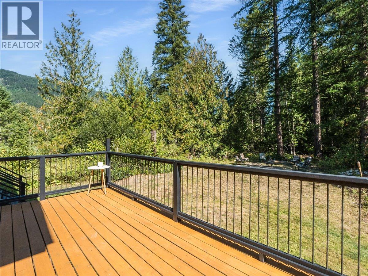 6582 Nixon Road, Appledale, British Columbia  V0G 2J0 - Photo 37 - 10392220