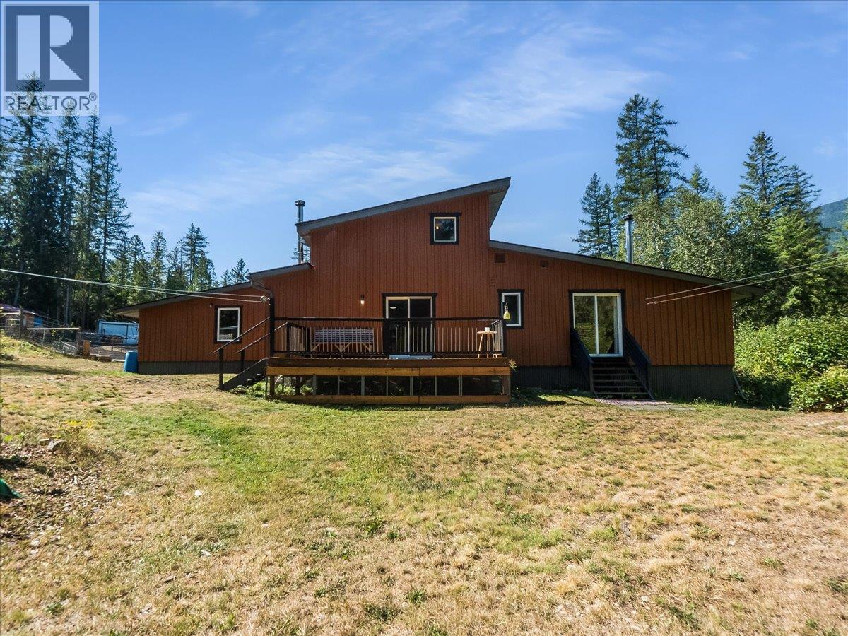 6582 Nixon Road, Appledale, British Columbia  V0G 2J0 - Photo 40 - 10392220