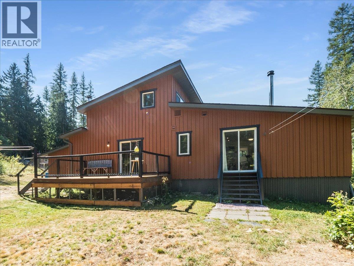 6582 Nixon Road, Appledale, British Columbia  V0G 2J0 - Photo 5 - 10392220