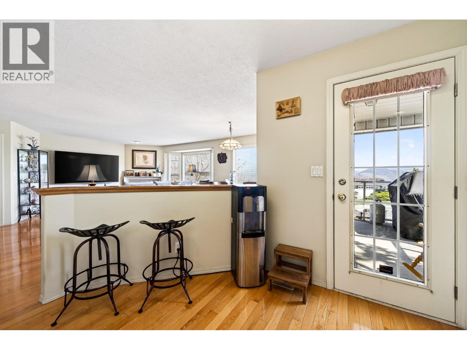 2022 Pacific Way Unit# 8, Kamloops, British Columbia  V1S 1T1 - Photo 10 - 10399352