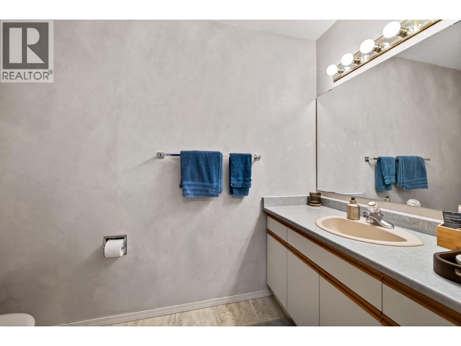 2022 Pacific Way Unit# 8, Kamloops, British Columbia  V1S 1T1 - Photo 17 - 10399352
