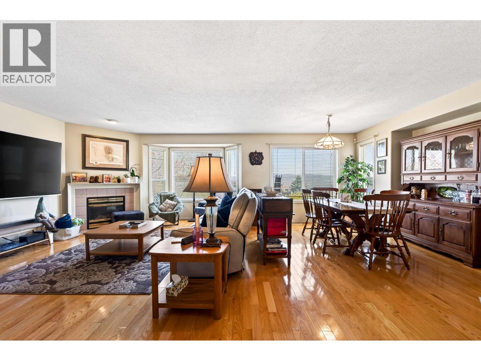 2022 Pacific Way Unit# 8, Kamloops, British Columbia  V1S 1T1 - Photo 3 - 10399352