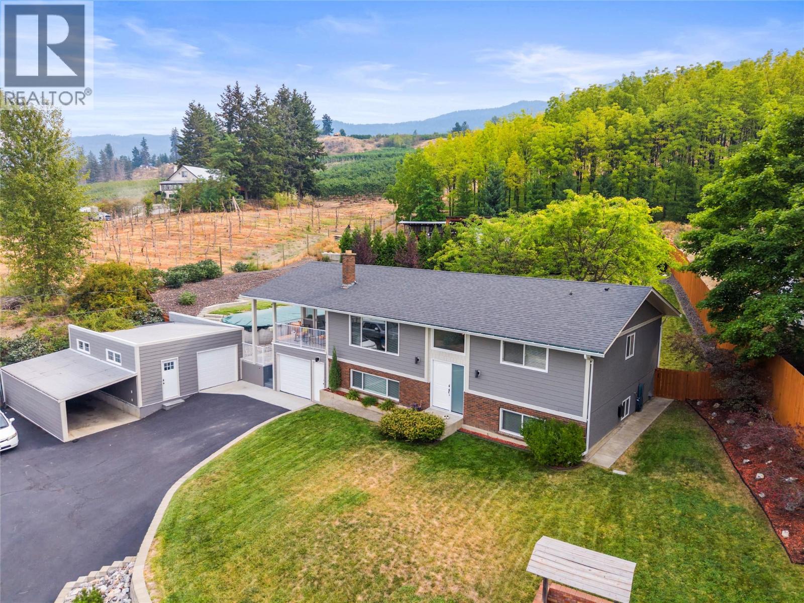 14487 Oyama Road, Lake Country, British Columbia  V4V 2C7 - Photo 2 - 10399210