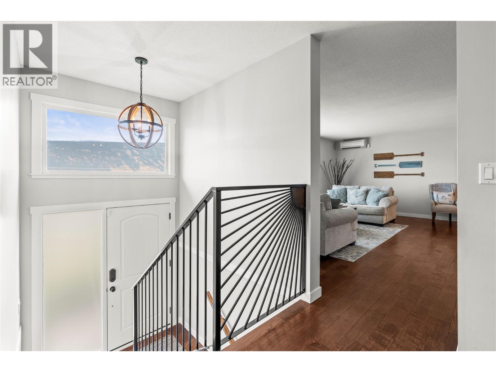 14487 Oyama Road, Lake Country, British Columbia  V4V 2C7 - Photo 4 - 10399210