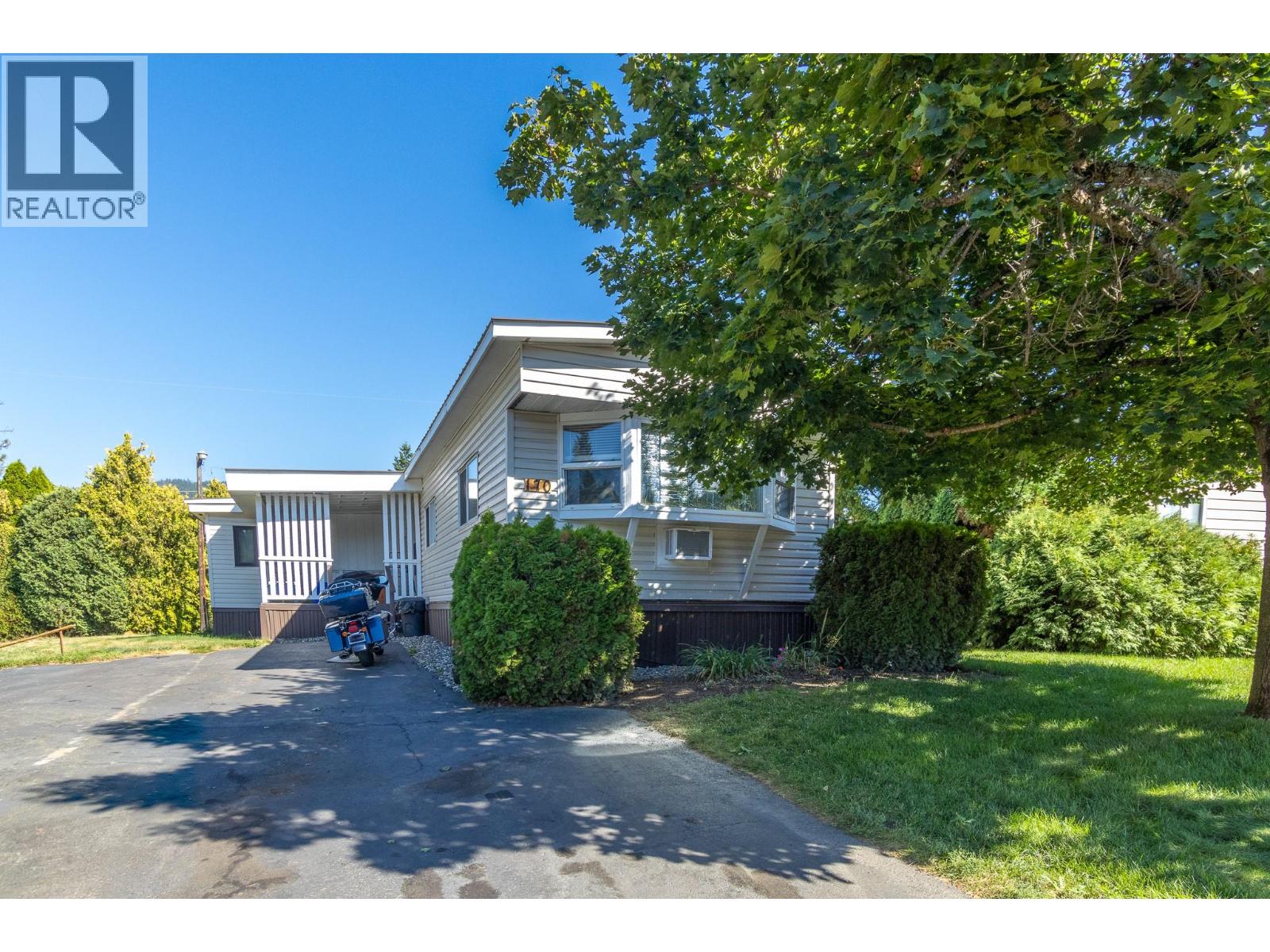 2500 97b Highway Unit# 170, Salmon Arm, British Columbia  V1E 1A6 - Photo 1 - 10399133