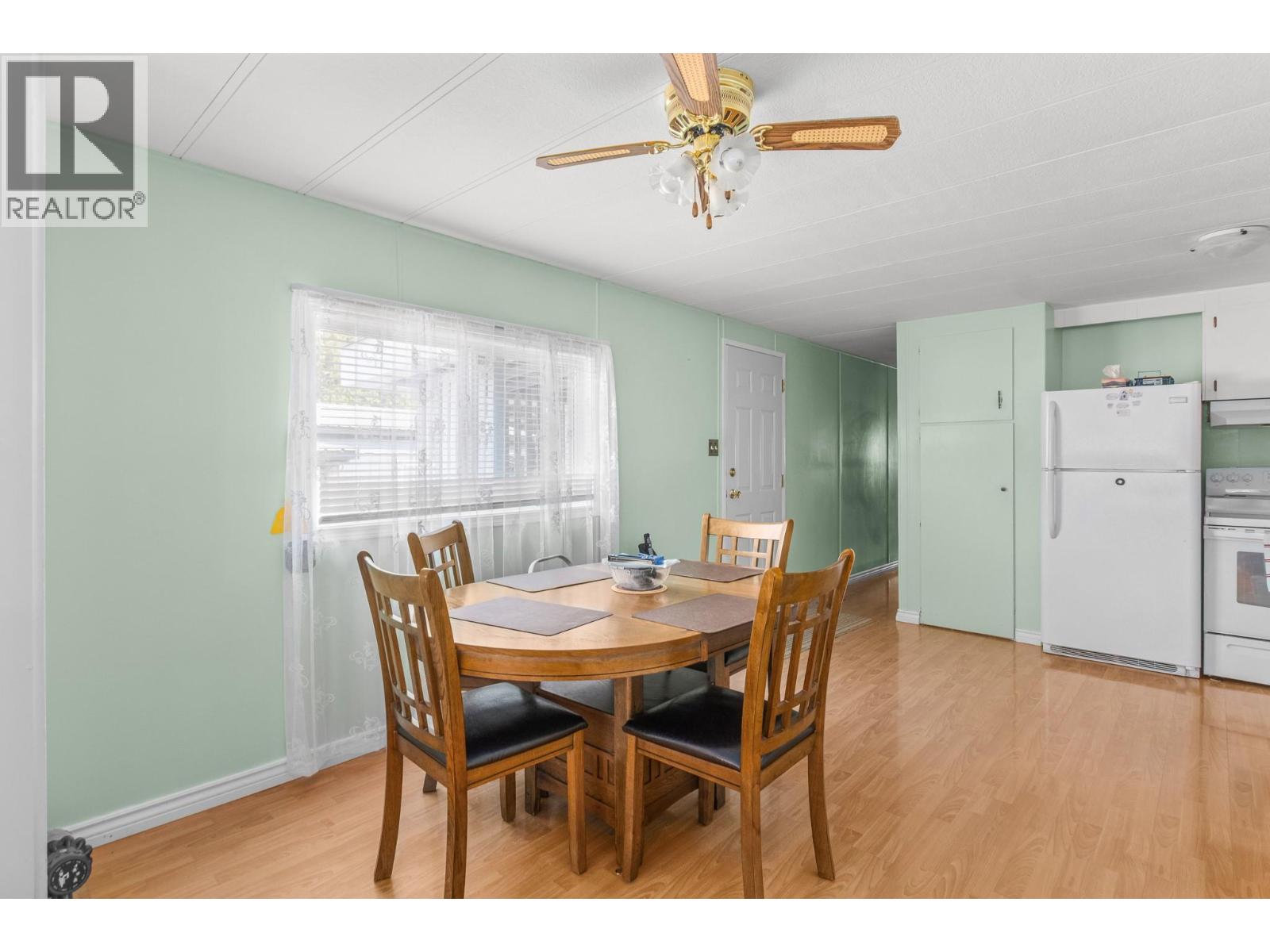 2500 97b Highway Unit# 170, Salmon Arm, British Columbia  V1E 1A6 - Photo 5 - 10399133
