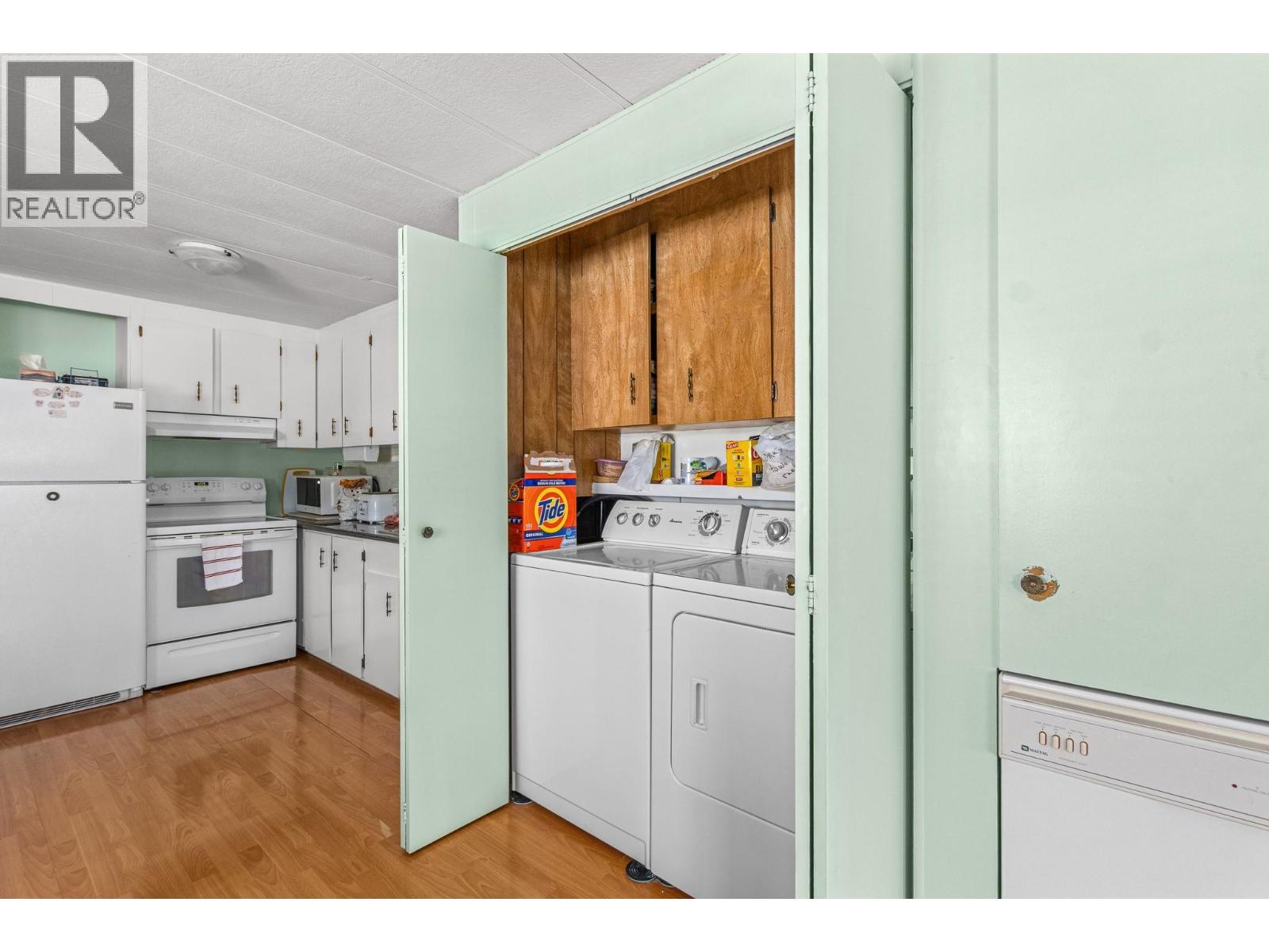 2500 97b Highway Unit# 170, Salmon Arm, British Columbia  V1E 1A6 - Photo 8 - 10399133