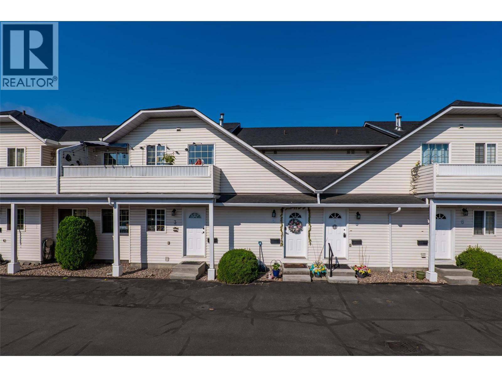1876 Tranquille Road Unit# 4, Kamloops, British Columbia  V2B 3L8 - Photo 1 - 10399312