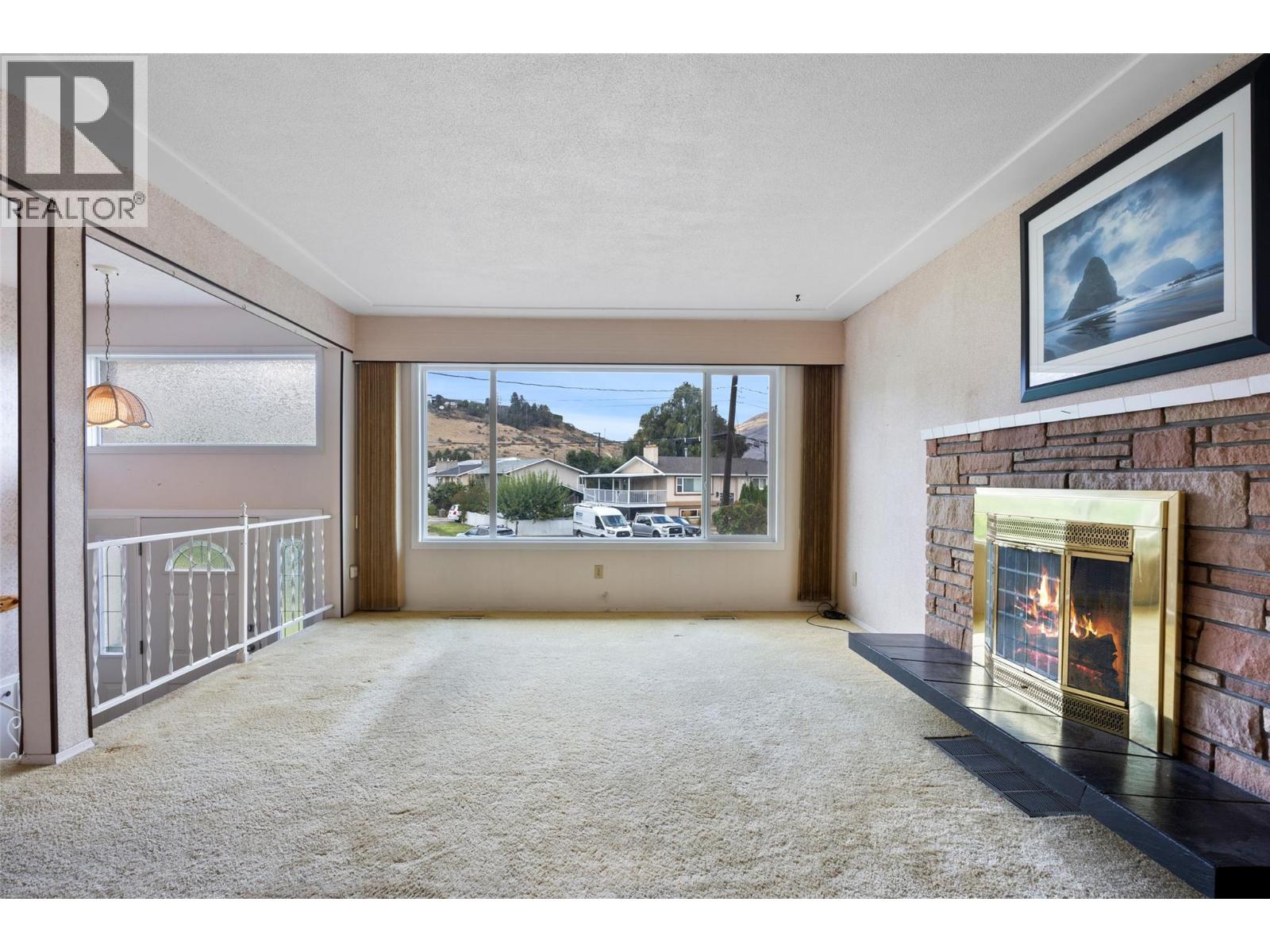 1281 Kimberley Crescent, Kamloops, British Columbia  V2B 3B8 - Photo 3 - 10397978