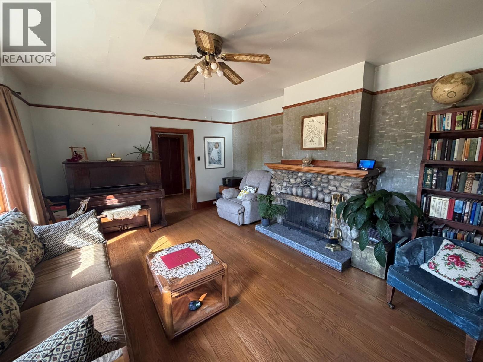 3201 19 Street, Vernon, British Columbia  V1T 4B6 - Photo 13 - 10399343