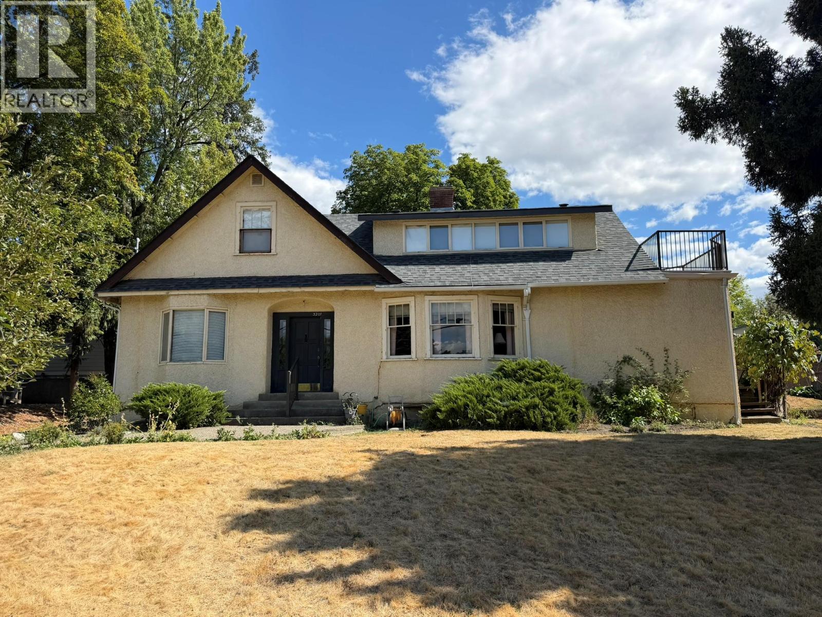 3201 19 Street, Vernon, British Columbia  V1T 4B6 - Photo 2 - 10399343