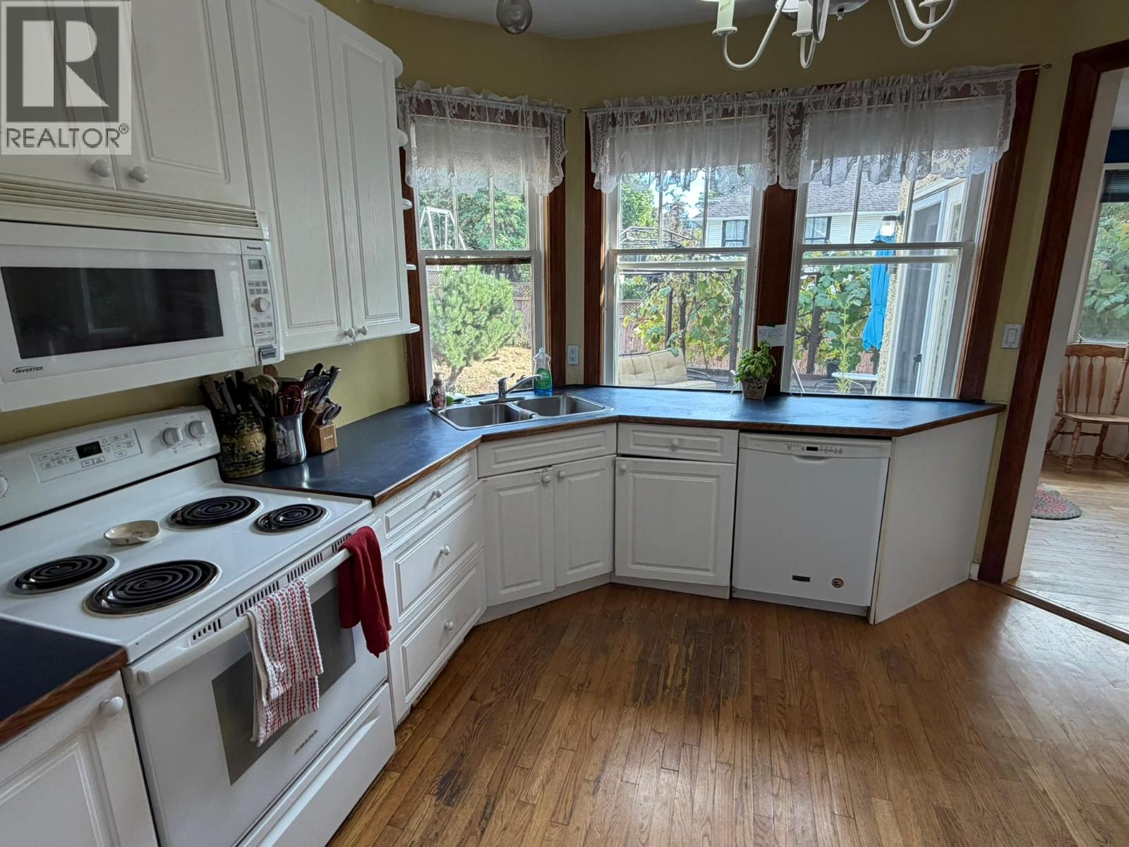 3201 19 Street, Vernon, British Columbia  V1T 4B6 - Photo 23 - 10399343