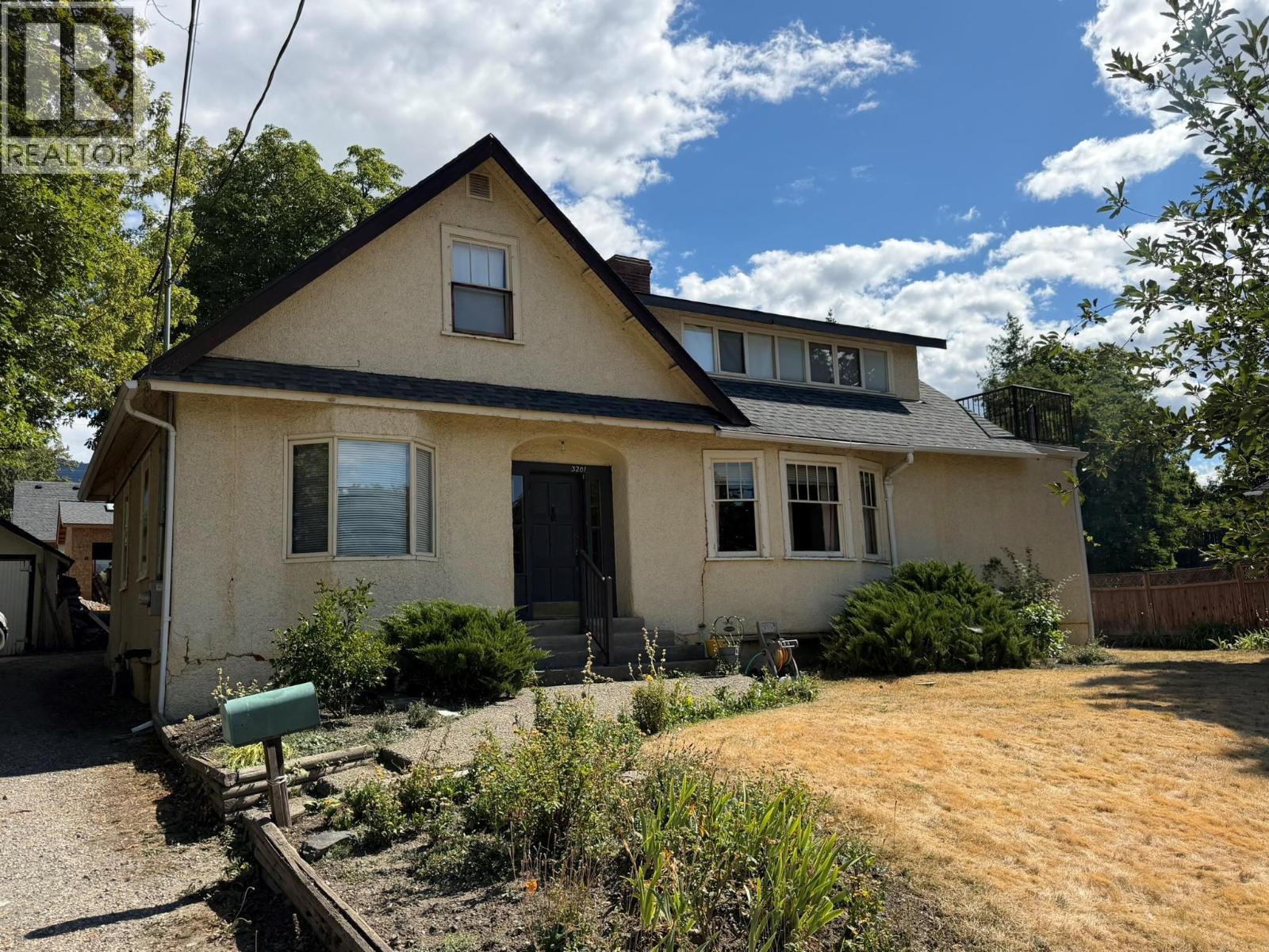 3201 19 Street, Vernon, British Columbia  V1T 4B6 - Photo 6 - 10399343