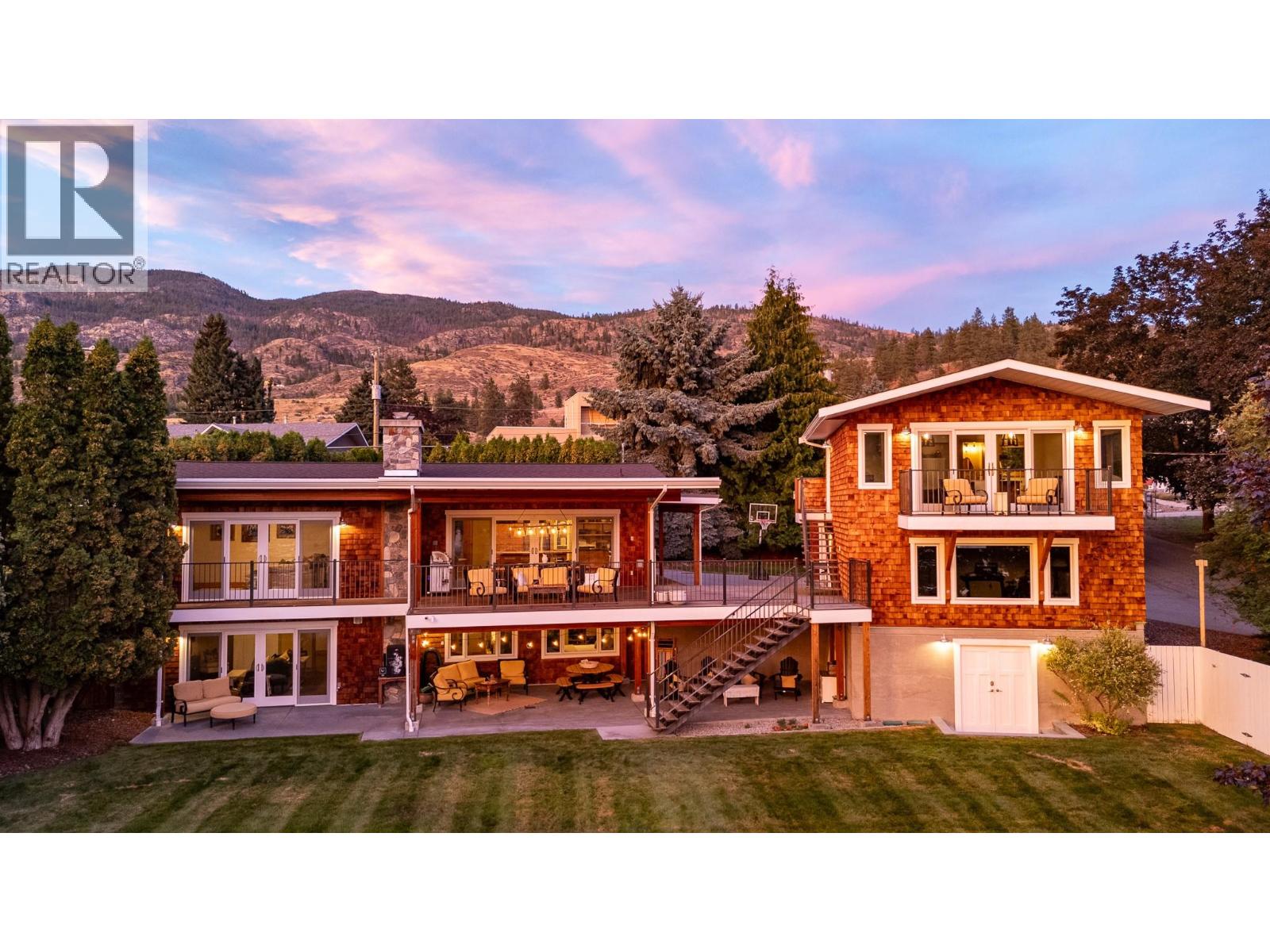 138 Devon Drive, Okanagan Falls, British Columbia  V0H 1R5 - Photo 3 - 10399144