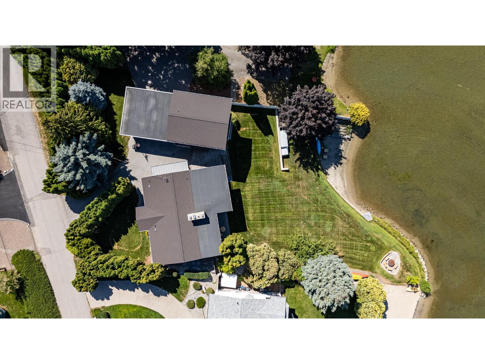 138 Devon Drive, Okanagan Falls, British Columbia  V0H 1R5 - Photo 9 - 10399144