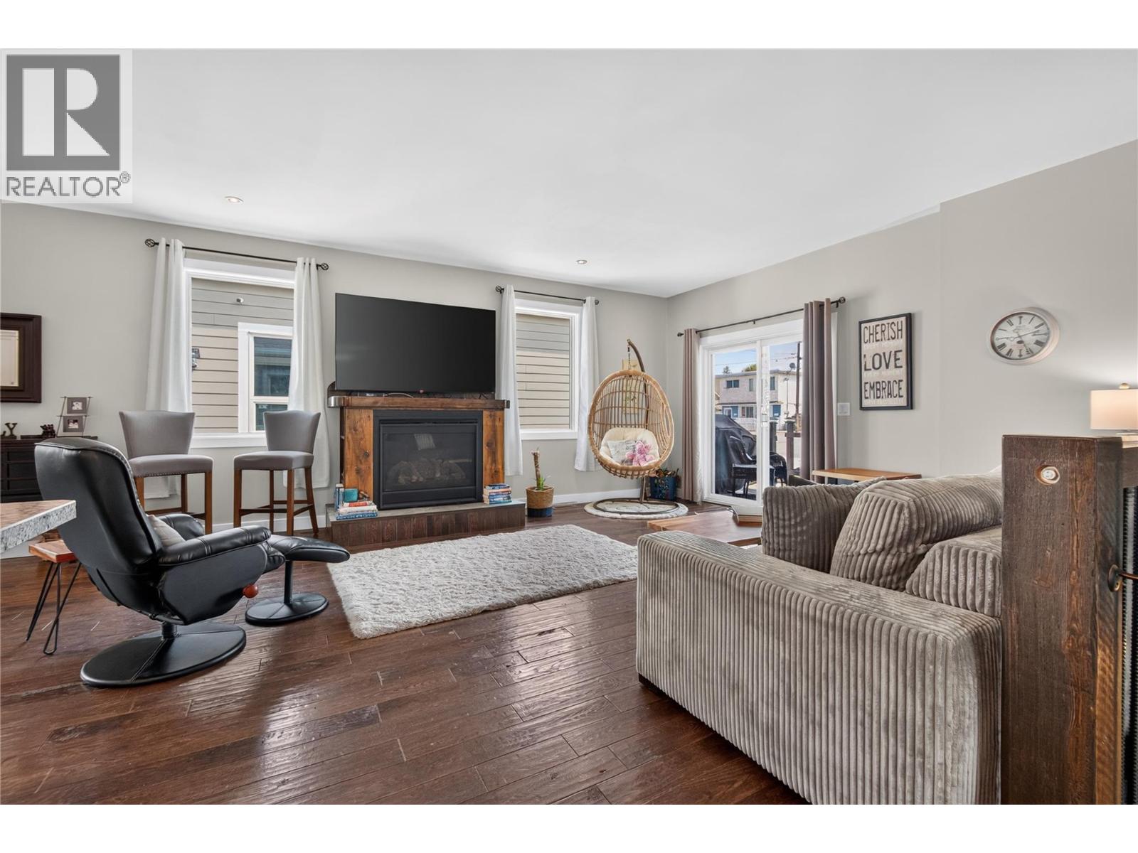 941 Willow Street, Okanagan Falls, British Columbia  V0H 1R0 - Photo 10 - 10399112