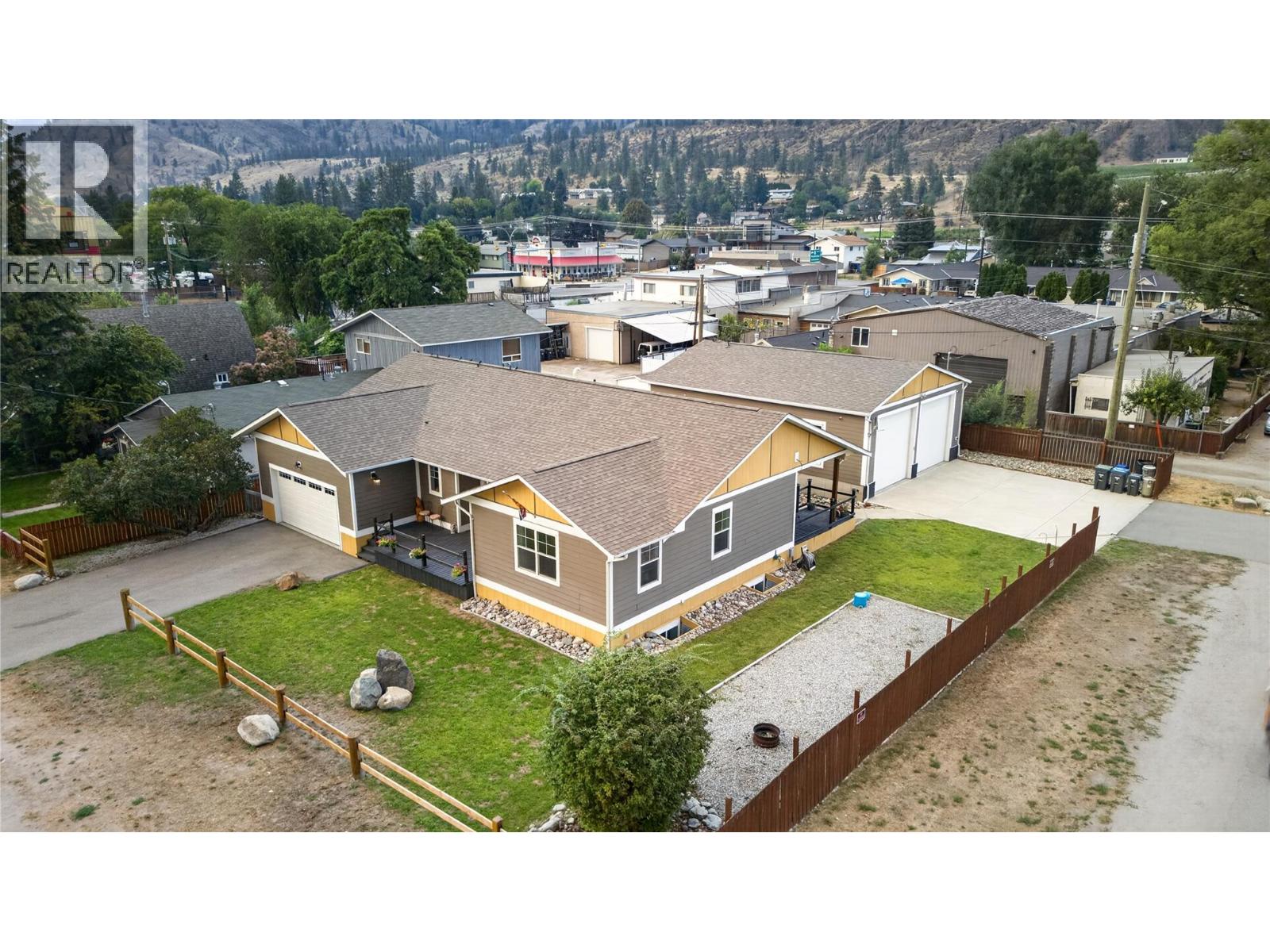 941 Willow Street, Okanagan Falls, British Columbia  V0H 1R0 - Photo 36 - 10399112