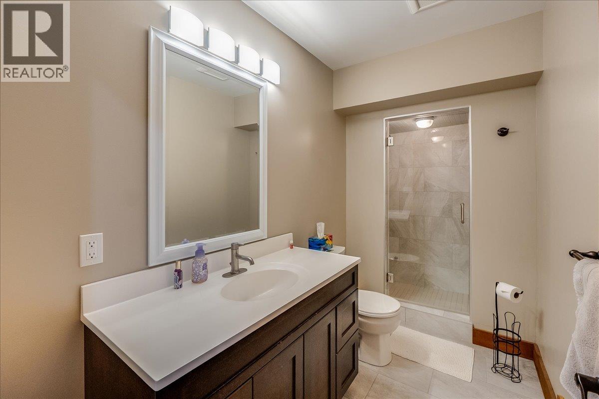 3213 Vindusky Road, Nelson, British Columbia  V1L 6X7 - Photo 52 - 10399320
