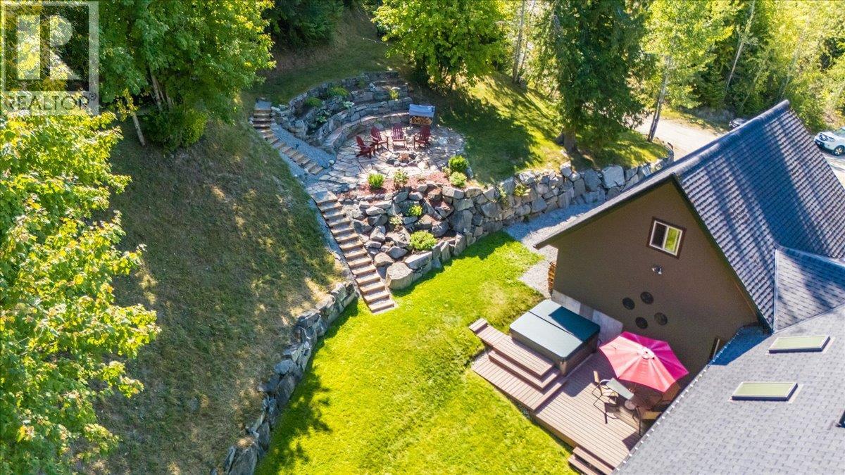 3213 Vindusky Road, Nelson, British Columbia  V1L 6X7 - Photo 60 - 10399320