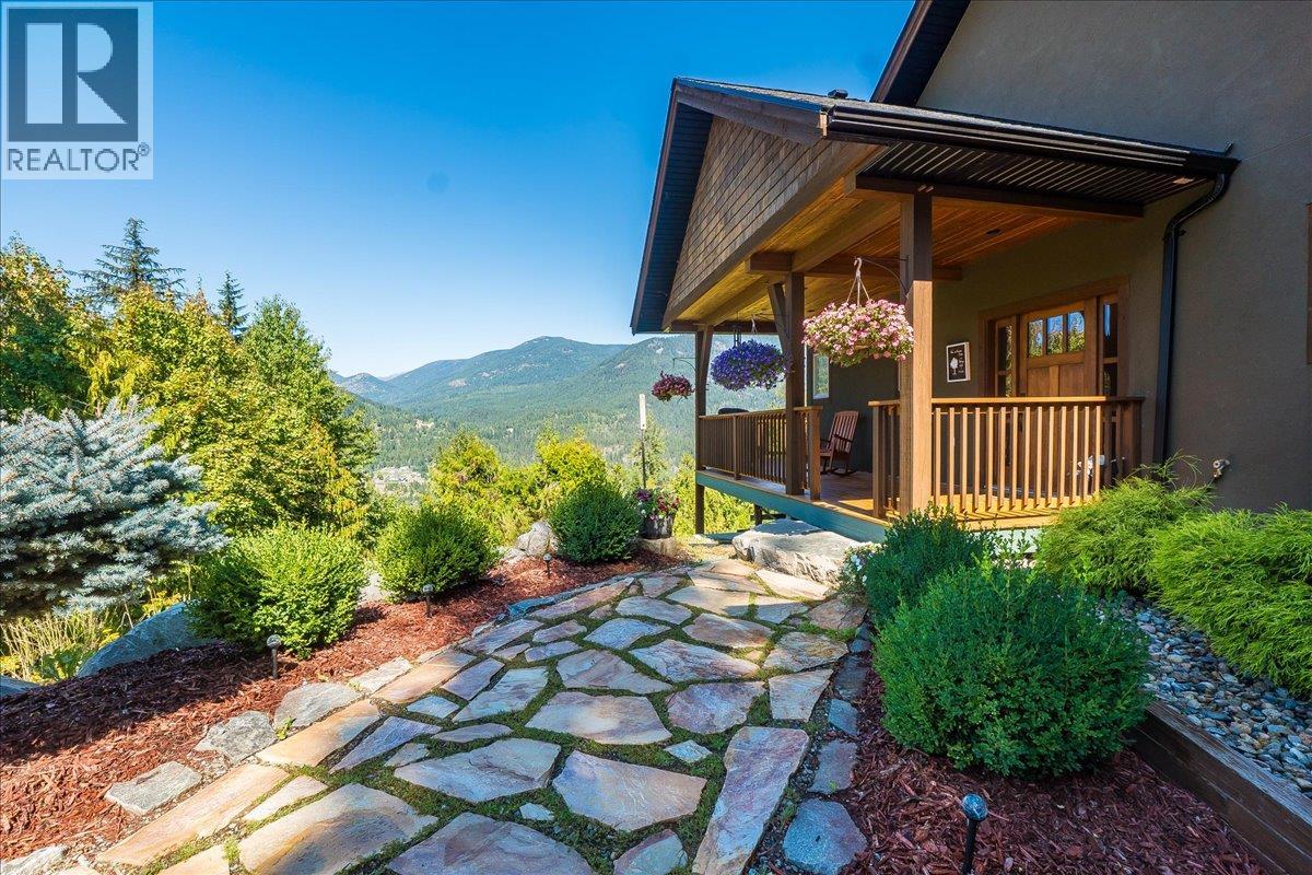3213 Vindusky Road, Nelson, British Columbia  V1L 6X7 - Photo 64 - 10399320