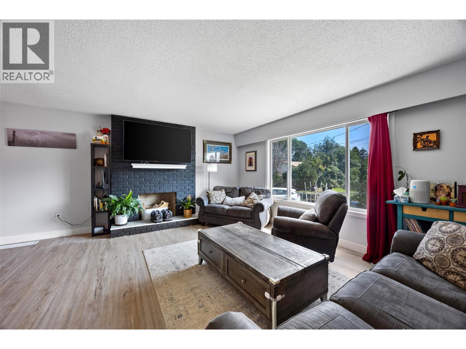 1570 Happyvale Place, Kamloops, British Columbia  V2B 7T9 - Photo 12 - 10399317