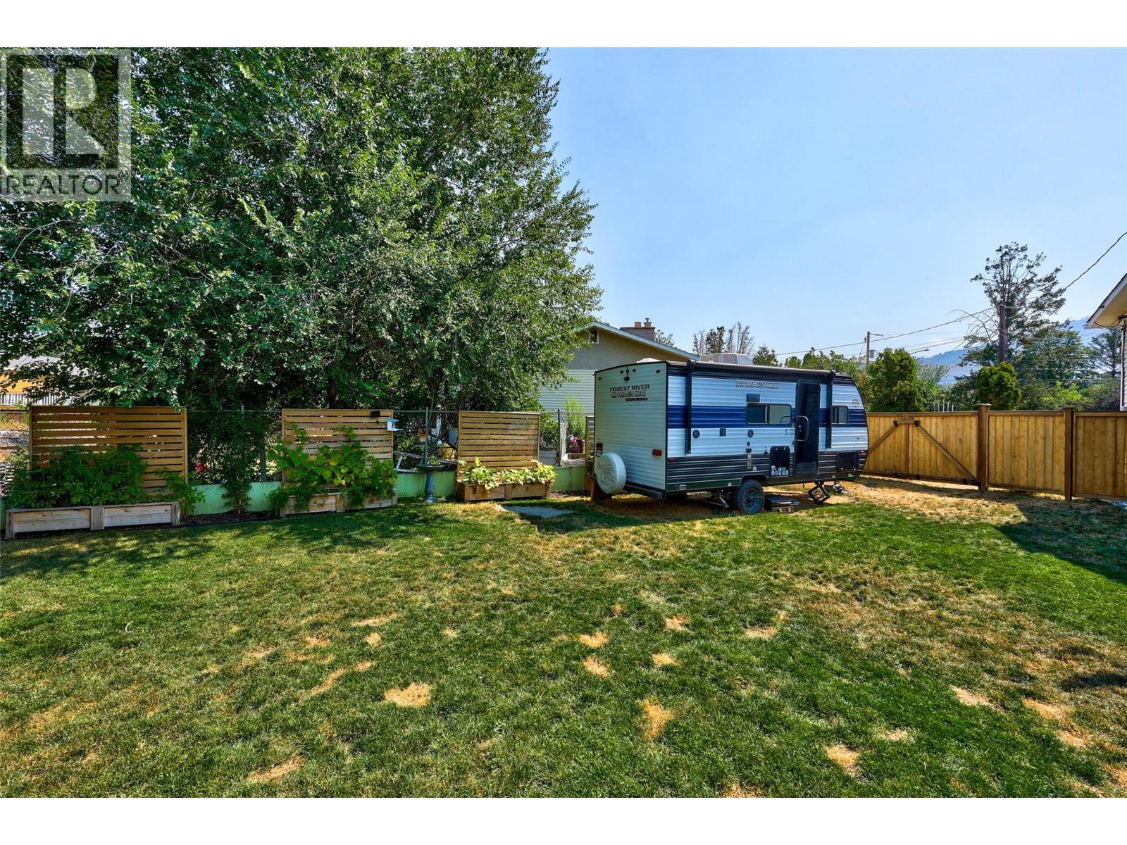 1570 Happyvale Place, Kamloops, British Columbia  V2B 7T9 - Photo 35 - 10399317