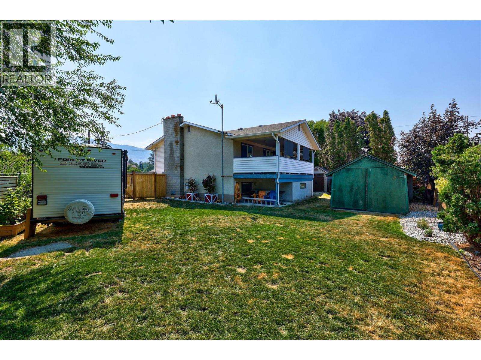 1570 Happyvale Place, Kamloops, British Columbia  V2B 7T9 - Photo 36 - 10399317