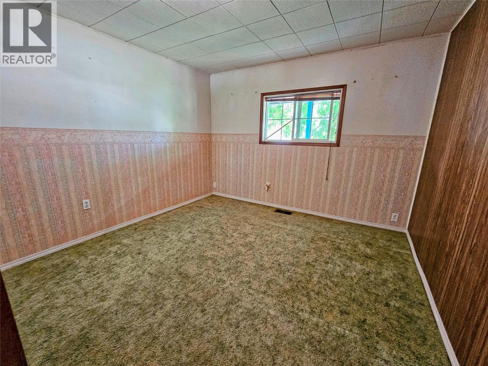 2716 4th Ave Avenue, Castlegar, British Columbia  V1N 2S2 - Photo 21 - 10399236