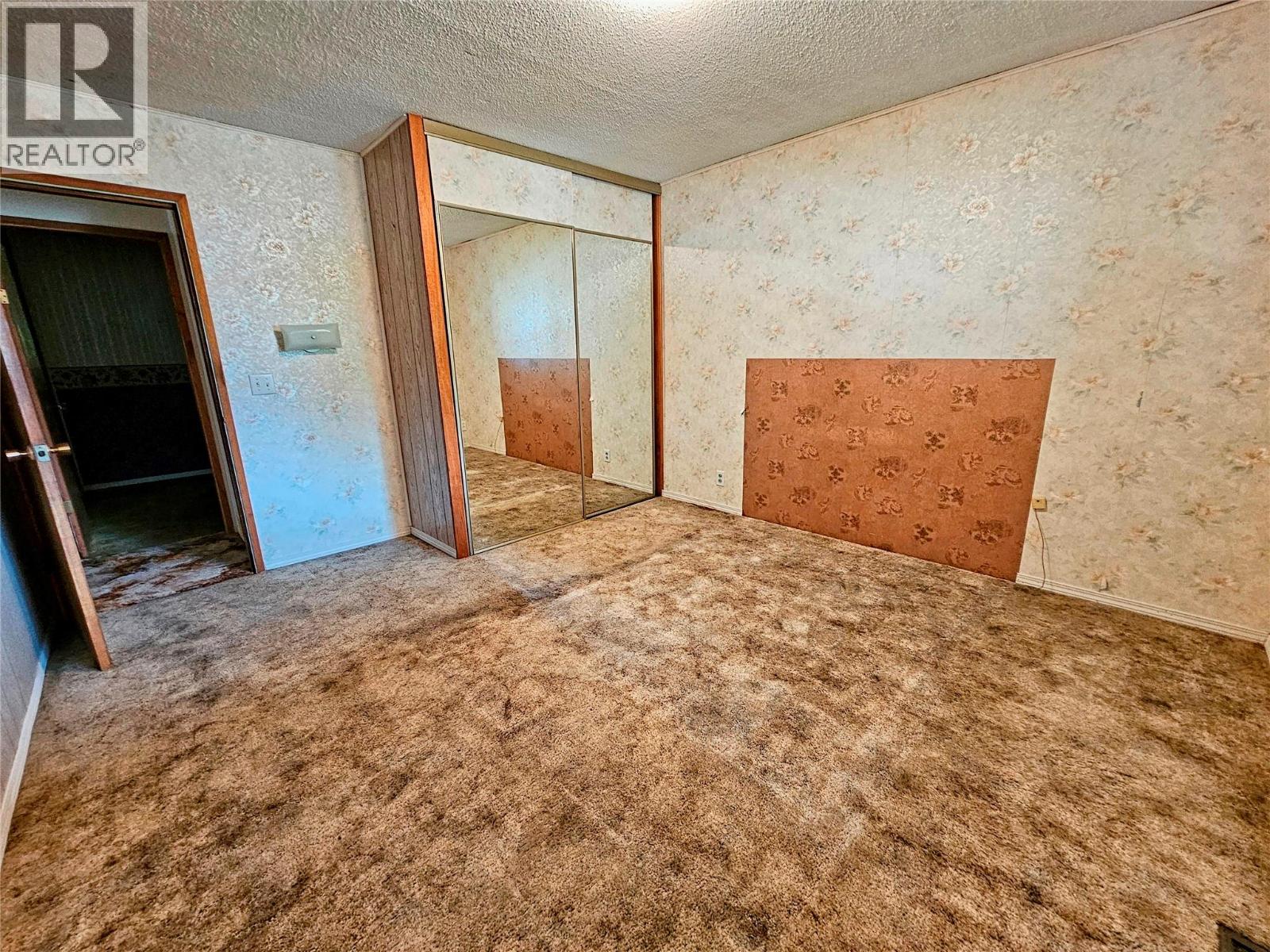 2716 4th Ave Avenue, Castlegar, British Columbia  V1N 2S2 - Photo 22 - 10399236