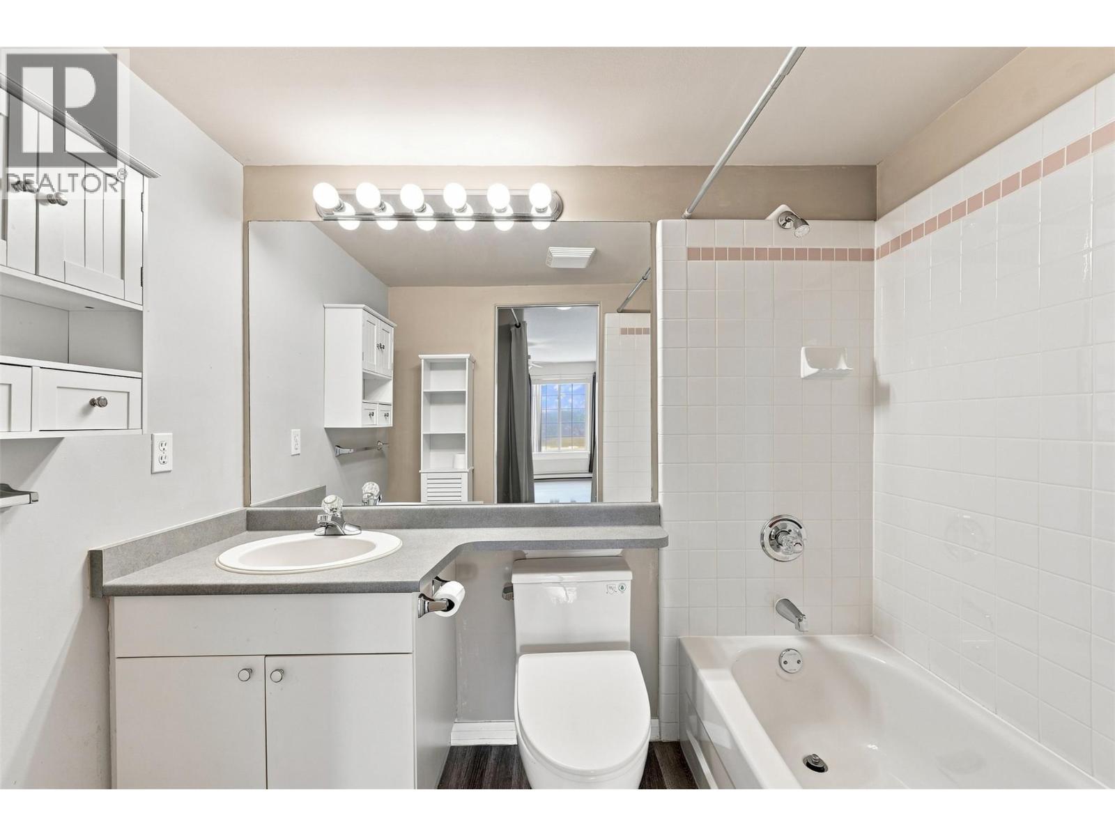 554 Seymour Street Unit# 318, Kamloops, British Columbia  V2C 2G9 - Photo 17 - 10399318