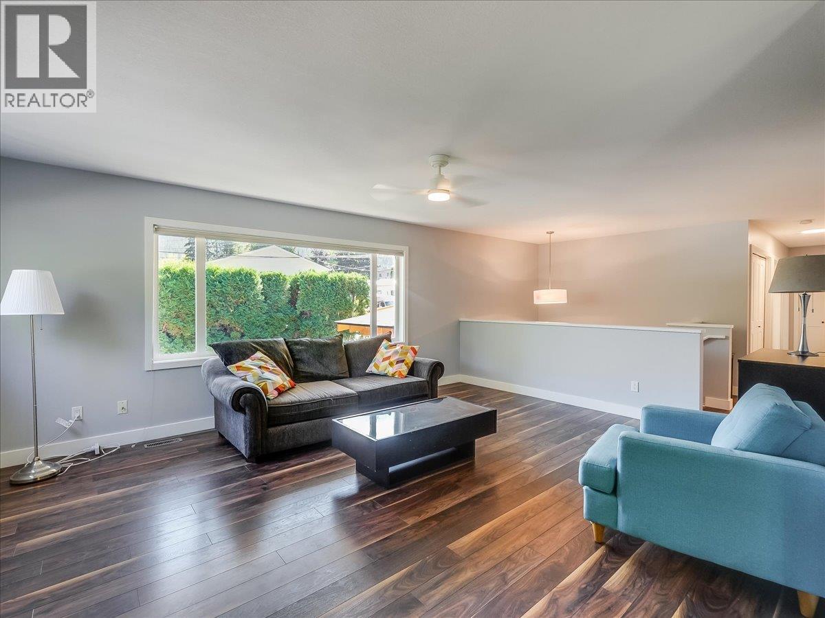 324 Richards Street W, Nelson, British Columbia  V1L 6E8 - Photo 17 - 10399273