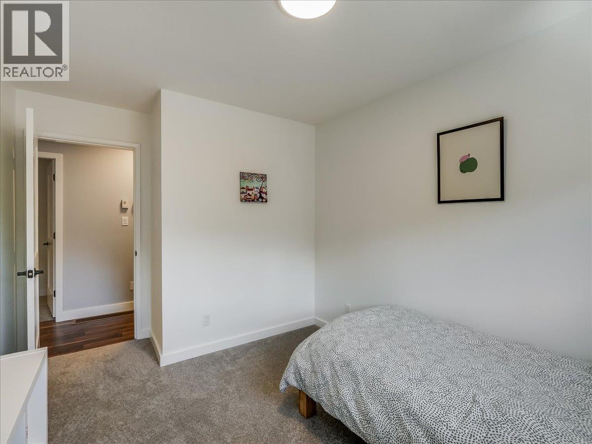 324 Richards Street W, Nelson, British Columbia  V1L 6E8 - Photo 33 - 10399273
