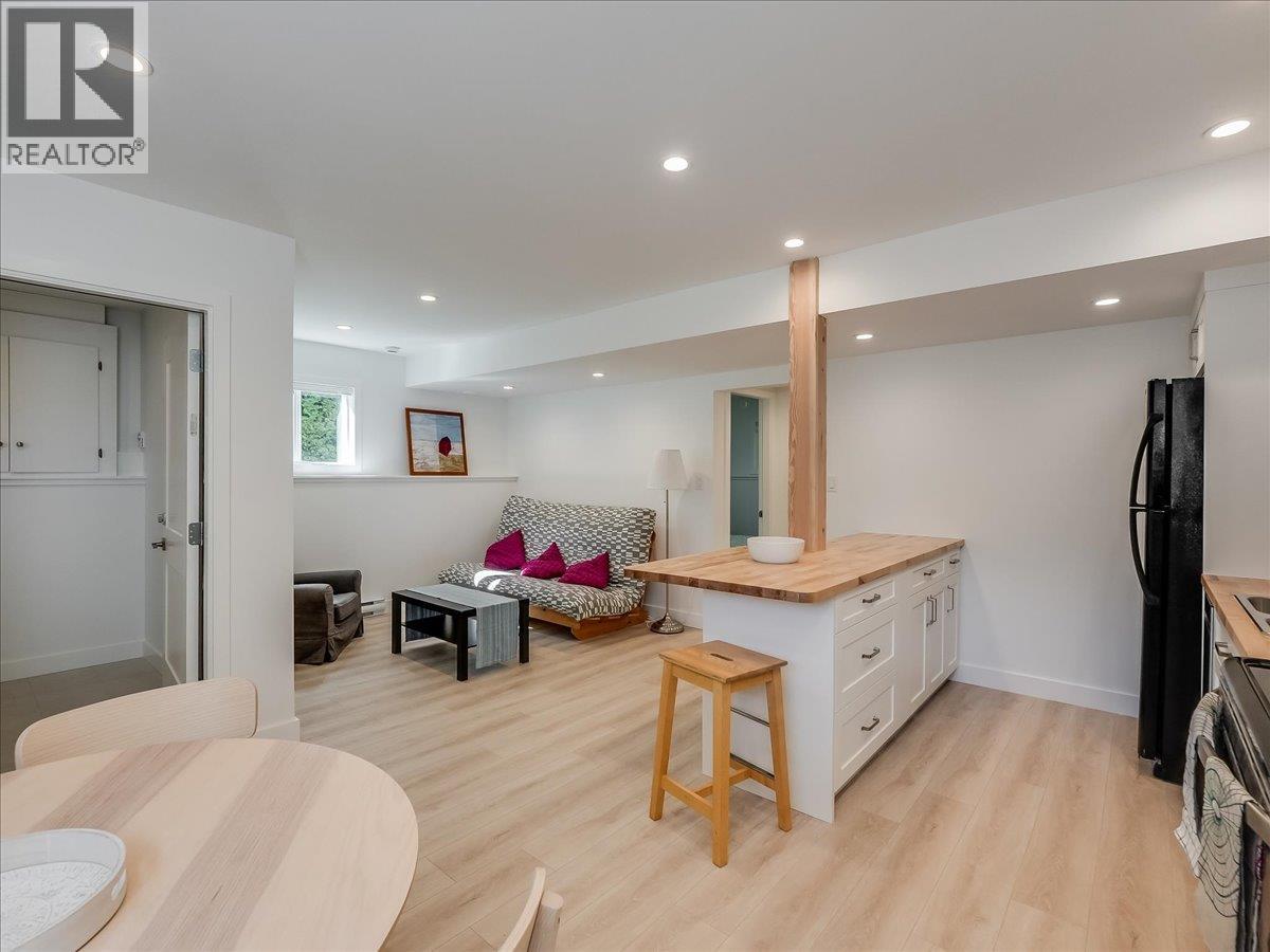 324 Richards Street W, Nelson, British Columbia  V1L 6E8 - Photo 46 - 10399273