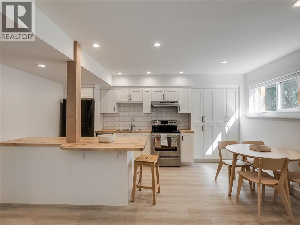 324 Richards Street W, Nelson, British Columbia  V1L 6E8 - Photo 49 - 10399273