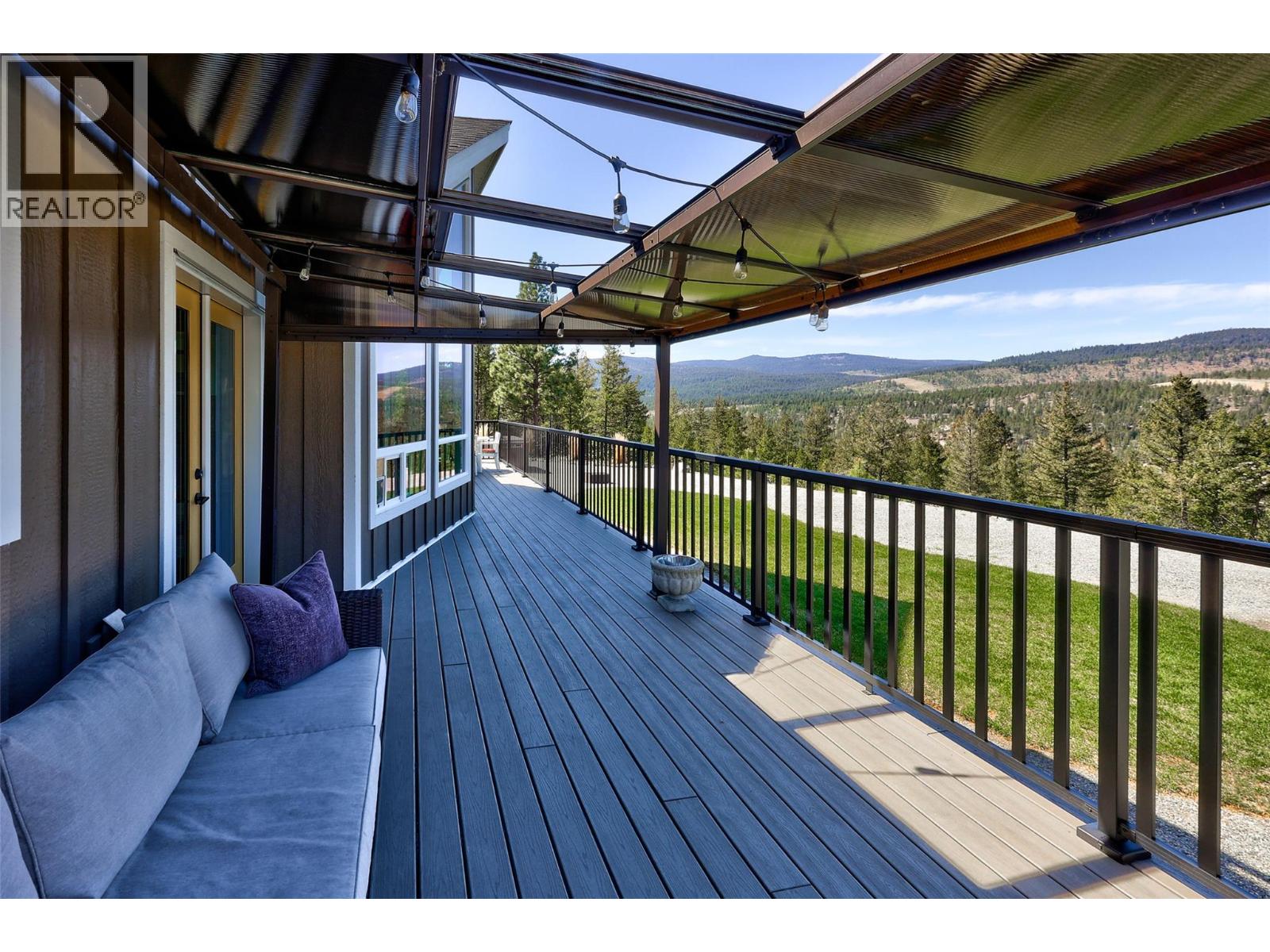 111 Veale Road, Merritt, British Columbia  V1K 1B8 - Photo 9 - 10399375