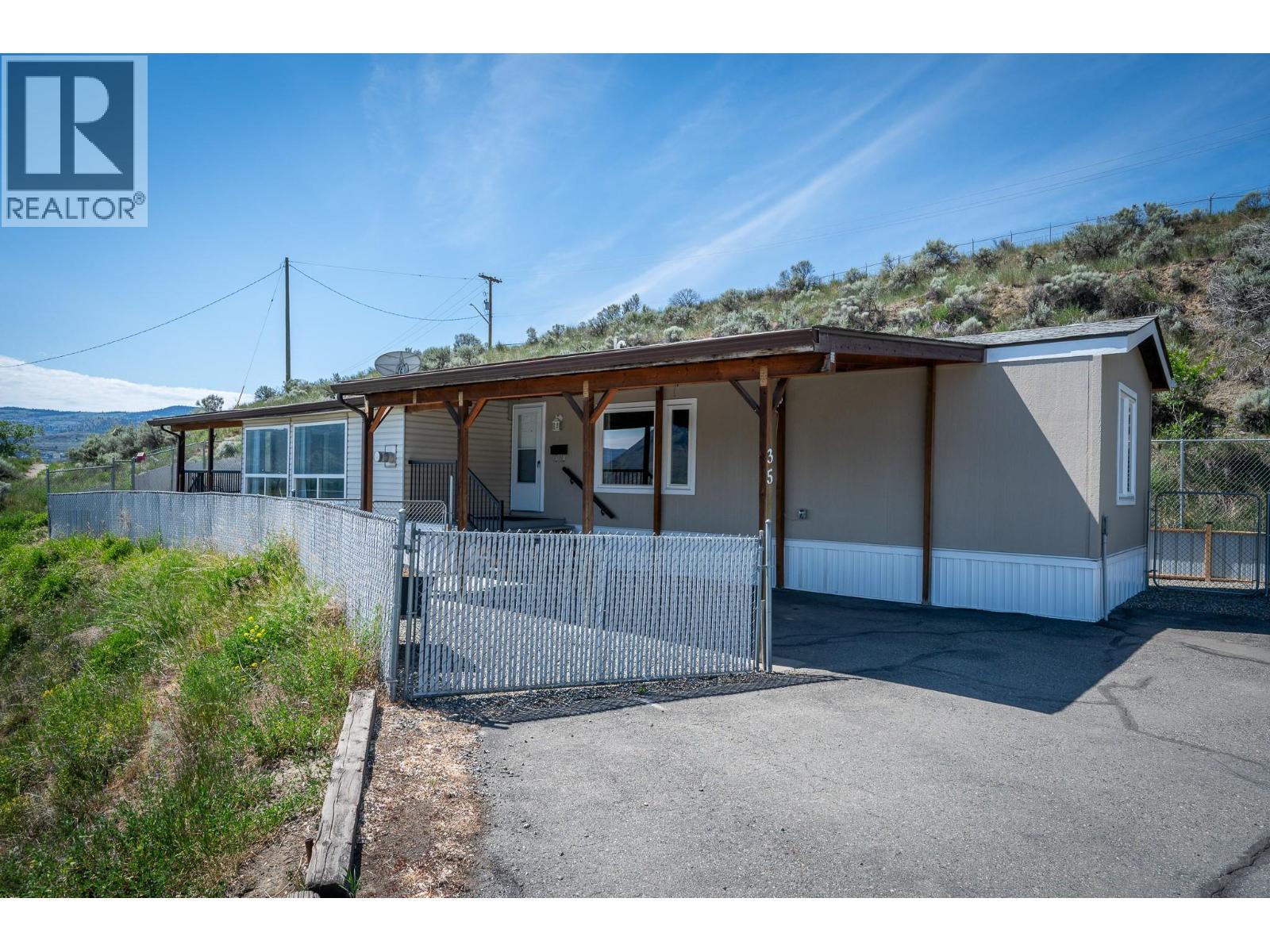 1680 Westsyde Road Unit# #35, Kamloops, British Columbia  V2B 7B6 - Photo 1 - 10399347