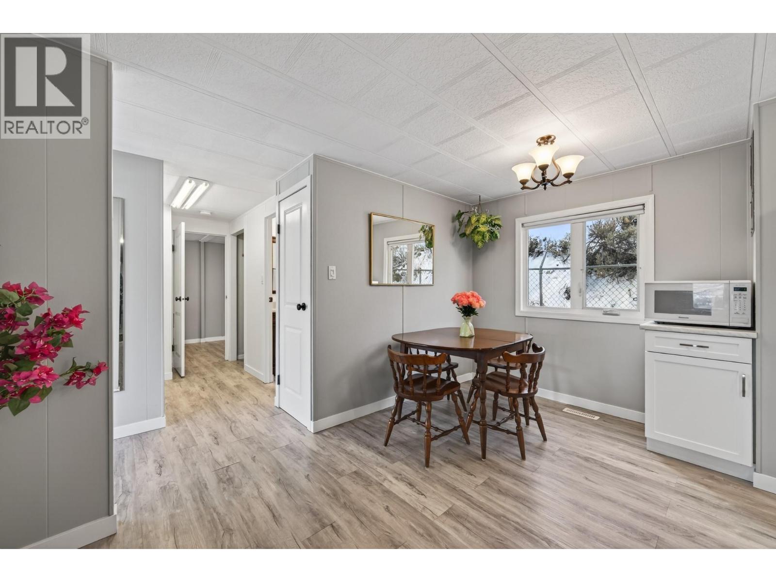 1680 Westsyde Road Unit# #35, Kamloops, British Columbia  V2B 7B6 - Photo 8 - 10399347