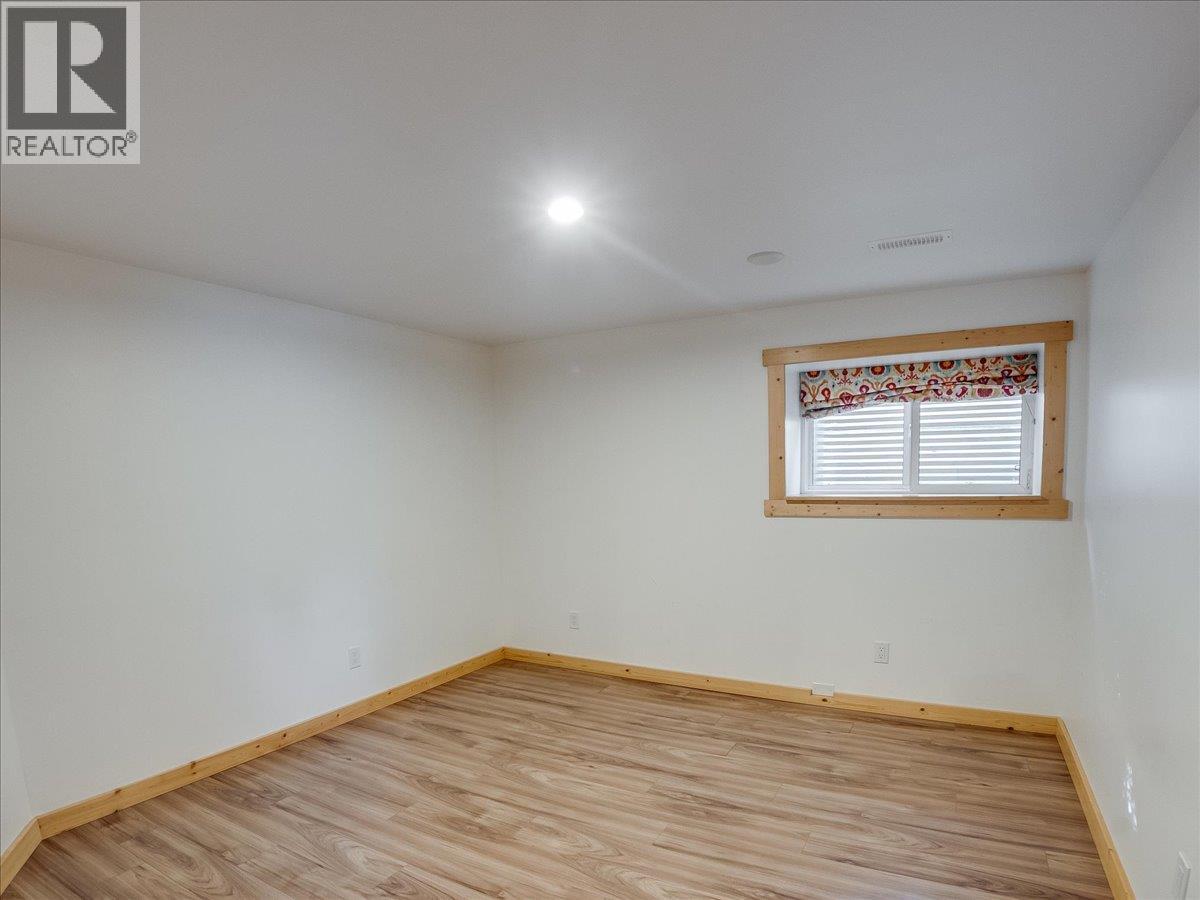 603 Delbruck Street, Nelson, British Columbia  V1L 5L8 - Photo 29 - 10399033