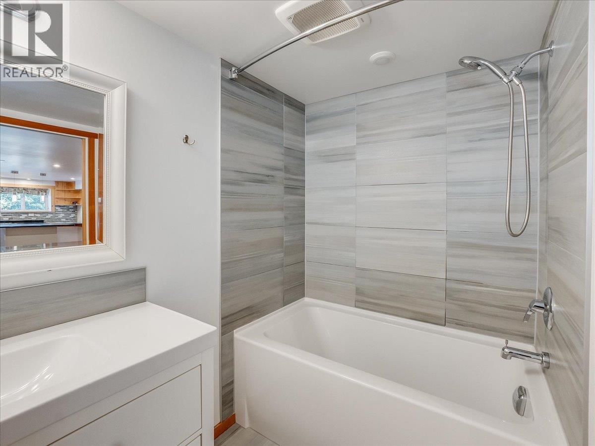 603 Delbruck Street, Nelson, British Columbia  V1L 5L8 - Photo 36 - 10399033