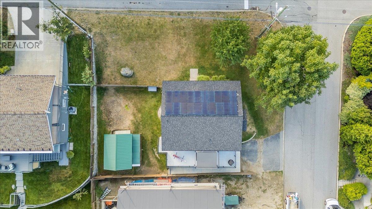 603 Delbruck Street, Nelson, British Columbia  V1L 5L8 - Photo 5 - 10399033