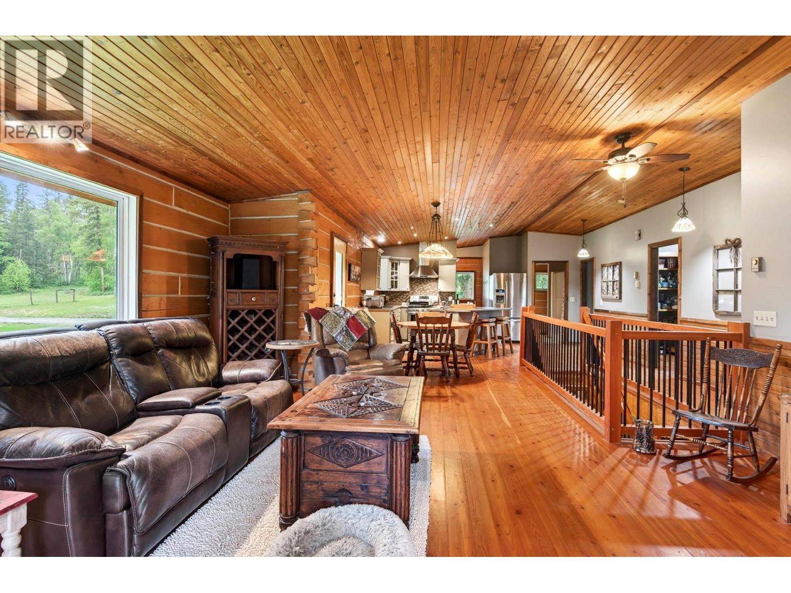 2496 Pye Road, Clearwater, British Columbia  V0E 3A0 - Photo 14 - 10399136