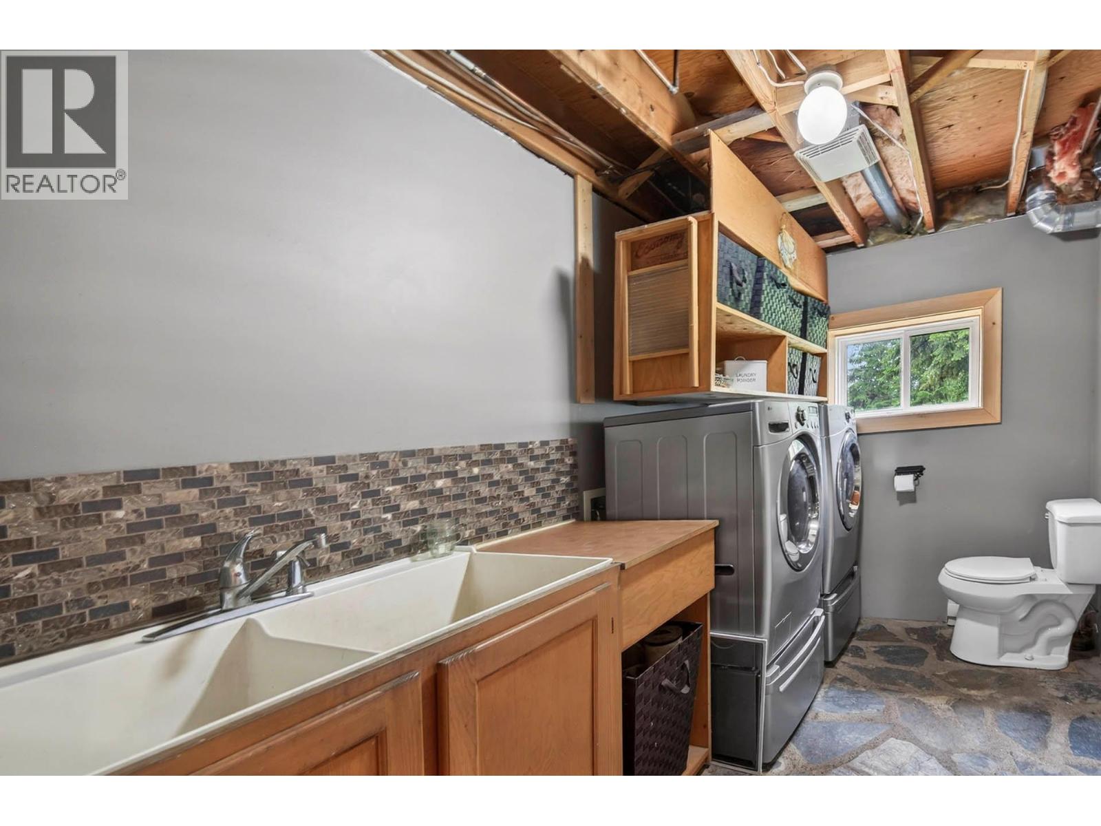 2496 Pye Road, Clearwater, British Columbia  V0E 3A0 - Photo 38 - 10399136
