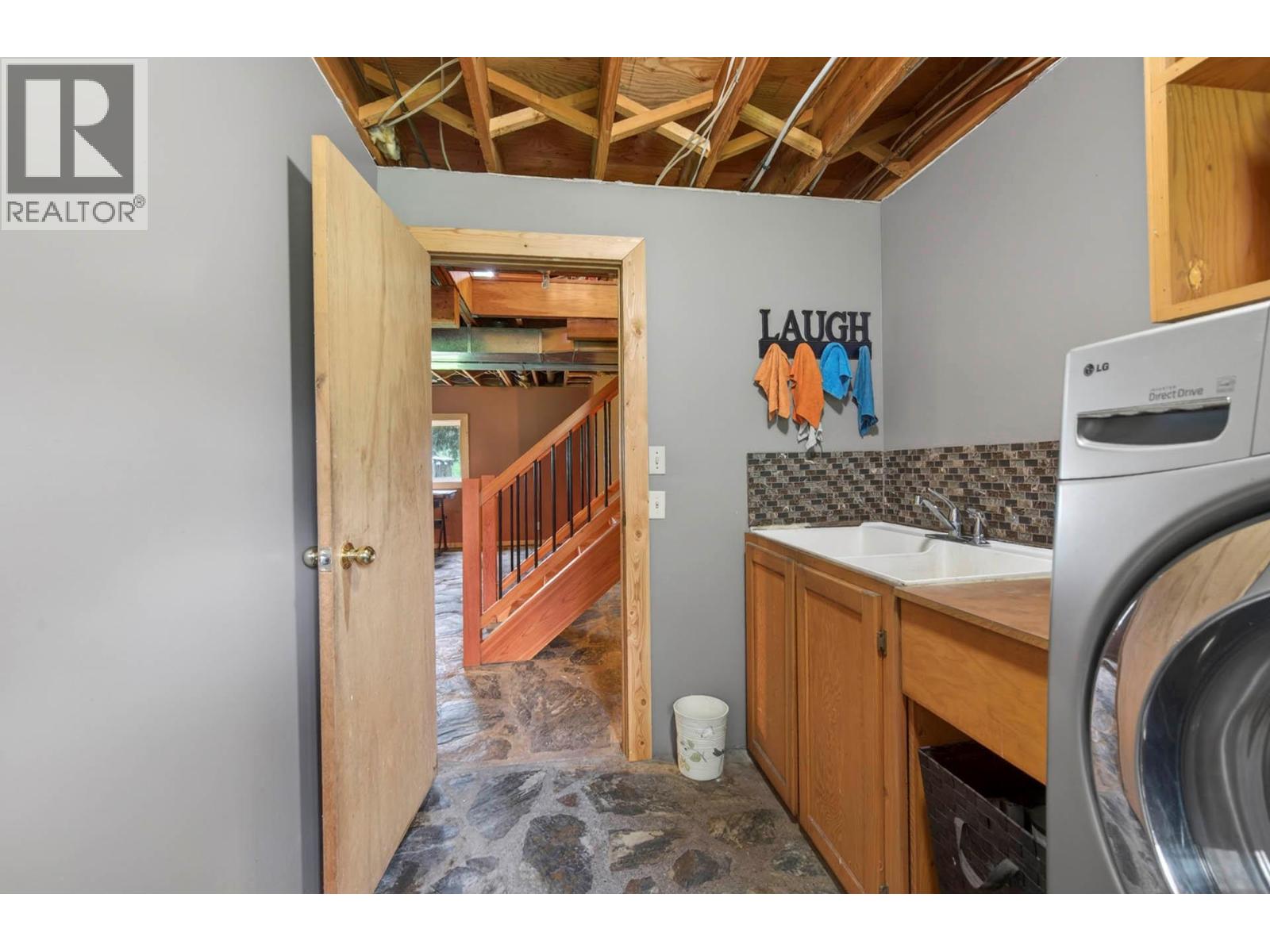 2496 Pye Road, Clearwater, British Columbia  V0E 3A0 - Photo 39 - 10399136