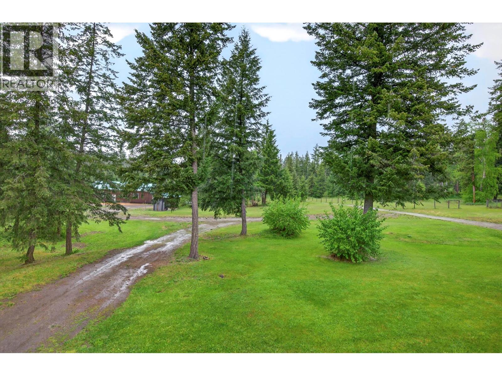 2496 Pye Road, Clearwater, British Columbia  V0E 3A0 - Photo 52 - 10399136