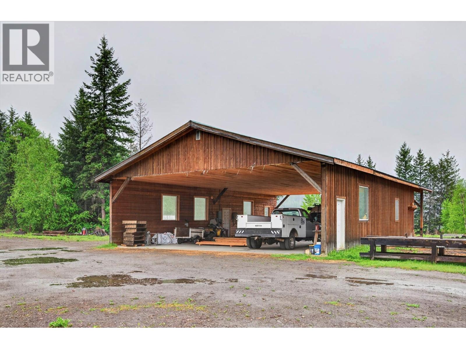 2496 Pye Road, Clearwater, British Columbia  V0E 3A0 - Photo 57 - 10399136