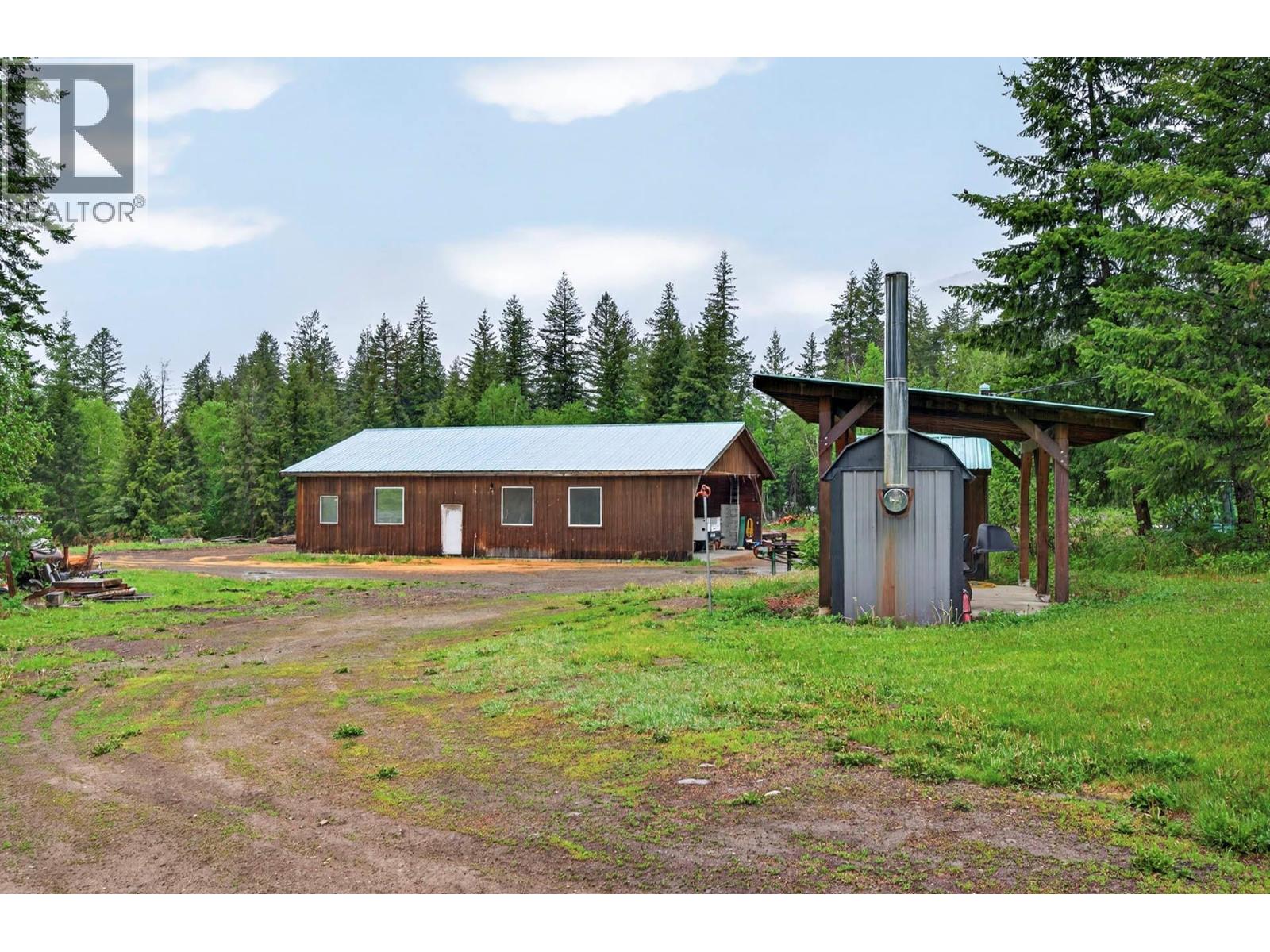2496 Pye Road, Clearwater, British Columbia  V0E 3A0 - Photo 60 - 10399136
