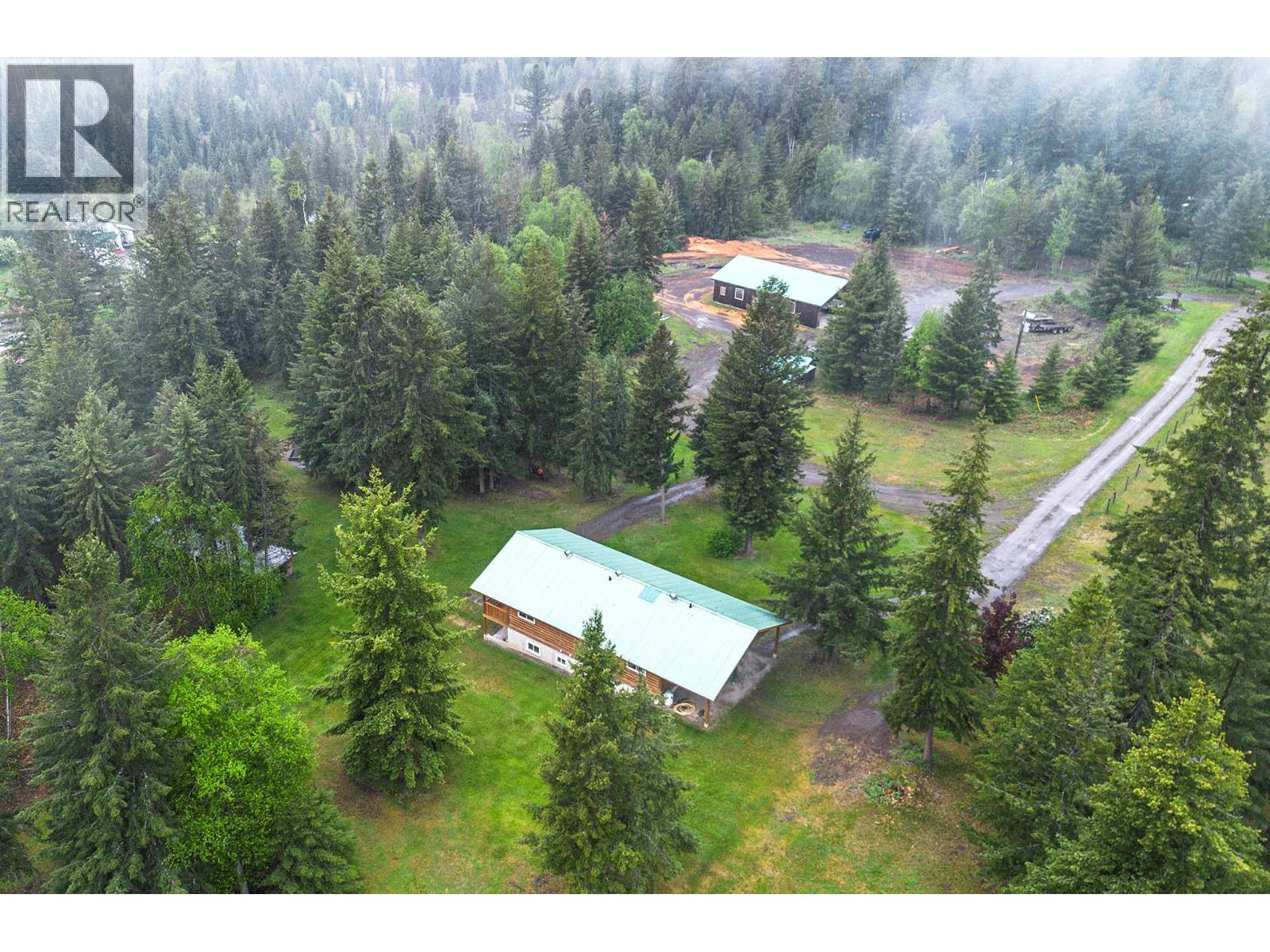 2496 Pye Road, Clearwater, British Columbia  V0E 3A0 - Photo 63 - 10399136
