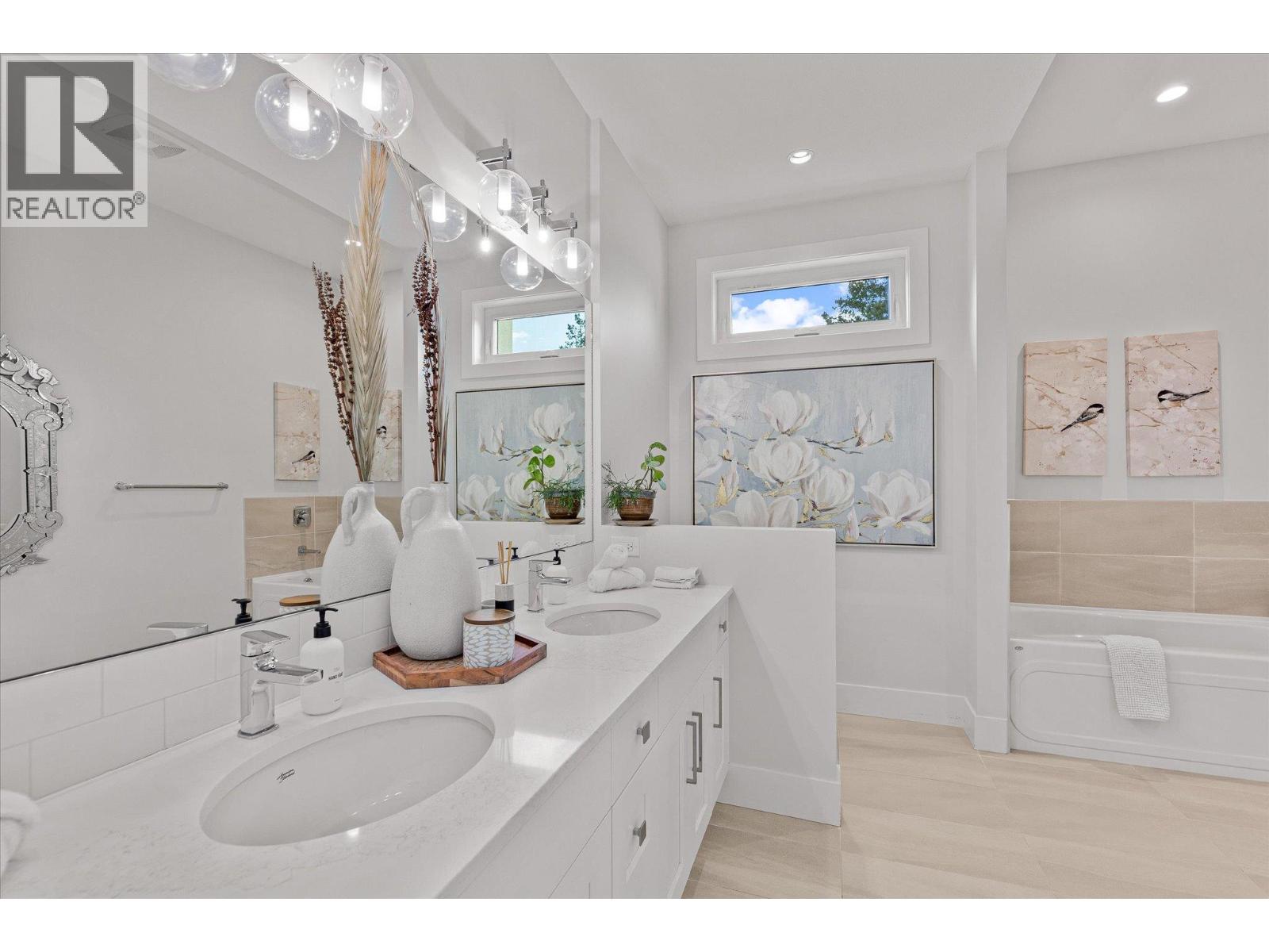 980 Ledgeview Court, Kelowna, British Columbia  V1W 5M6 - Photo 20 - 10399421
