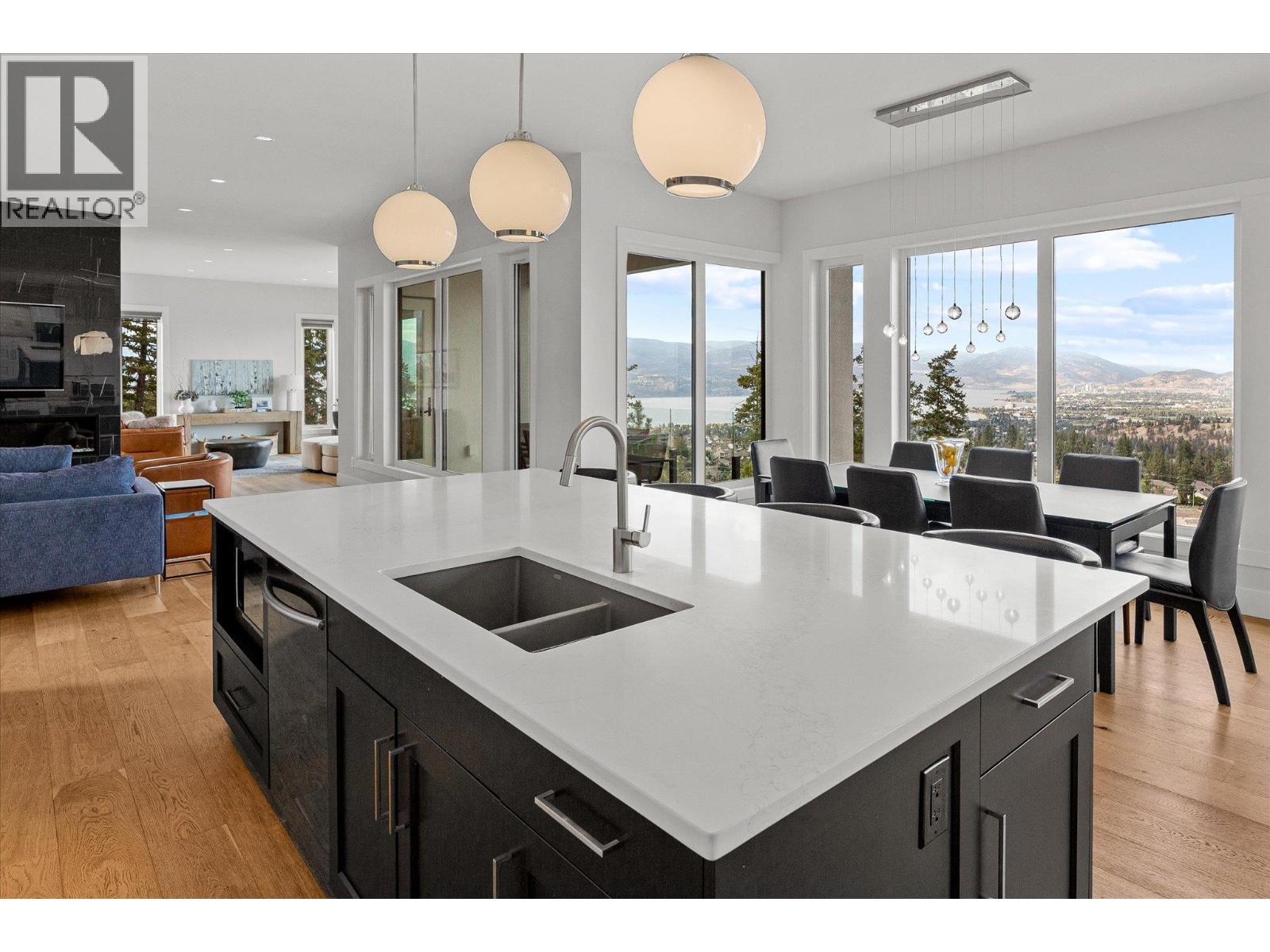 980 Ledgeview Court, Kelowna, British Columbia  V1W 5M6 - Photo 6 - 10399421