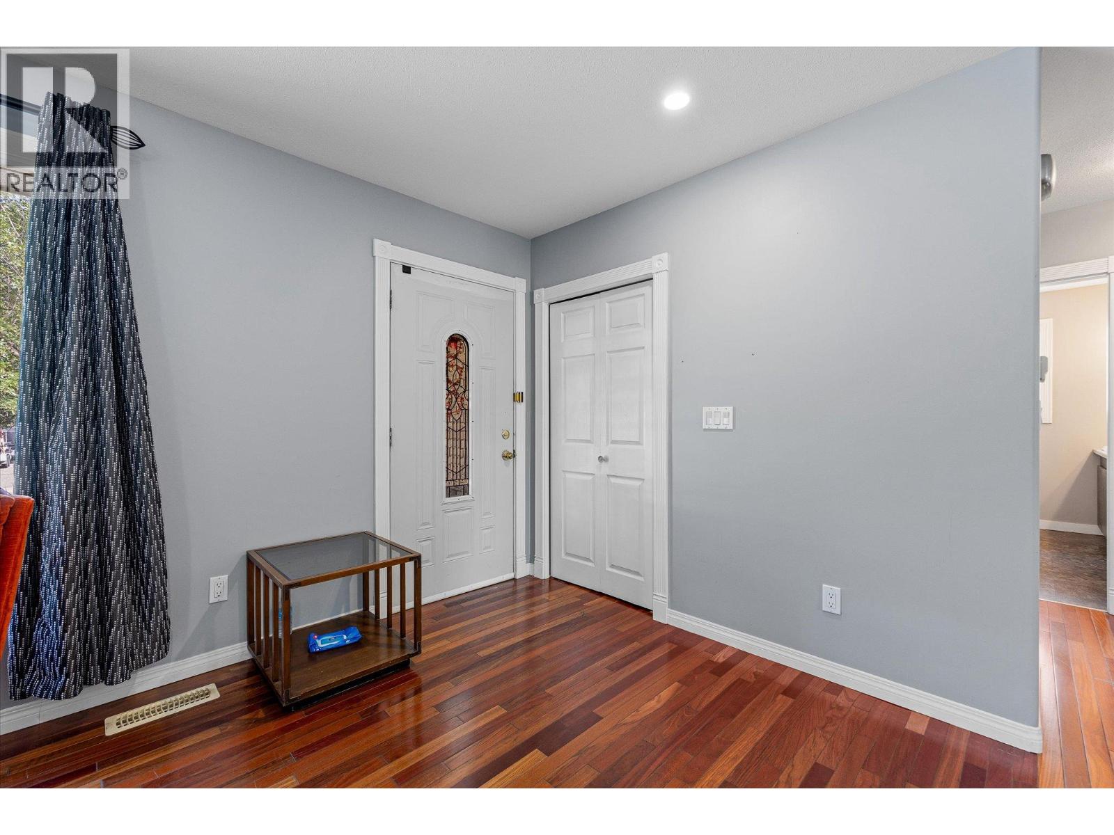 245 Holbrook Road W, Kelowna, British Columbia  V1X 1S1 - Photo 4 - 10398787